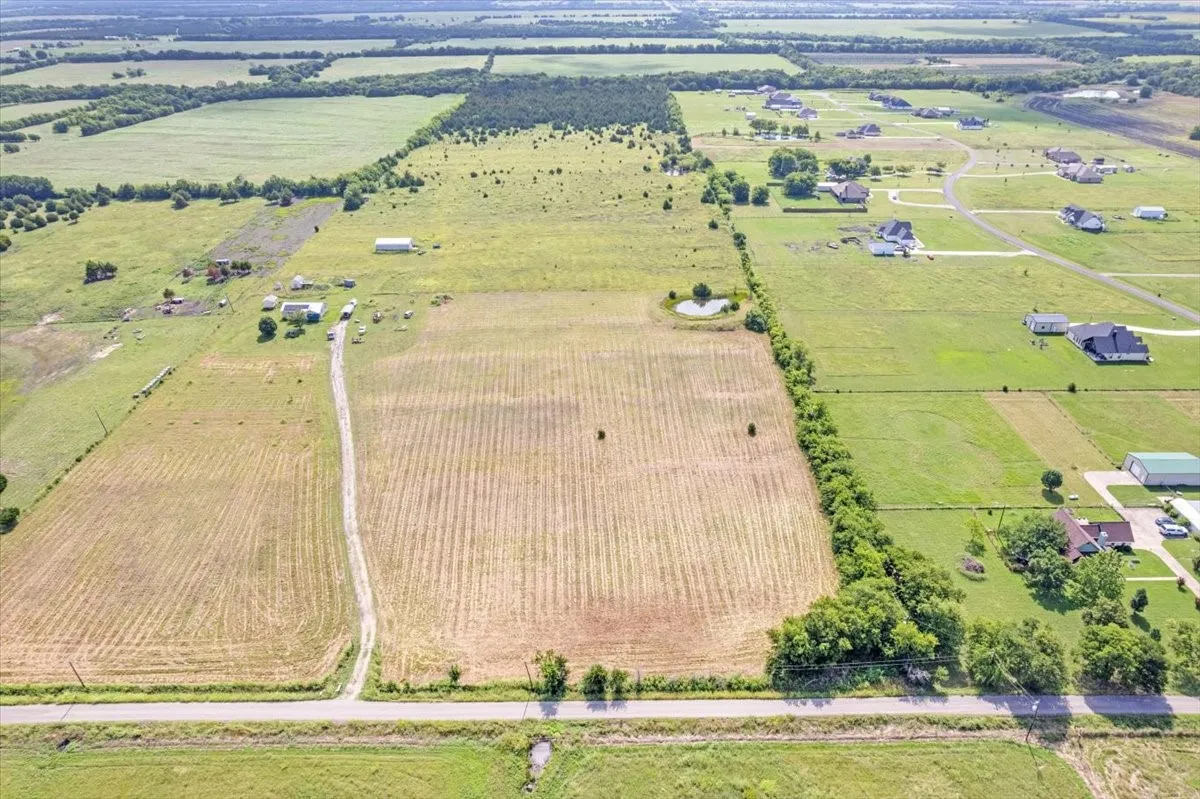 Unimproved Land For Sale in Hunt County , TBD County Road 1061, Greenville, Texas 75401, 0, 0, Garage spaces, 0 Sqft, built in 1995, mls#20986552, Real Estate Agent in Greenville, Homes For Sale in Hunt county, Homes For Sale in Greenville, Realtor in Greenville Texas, Real Estate Brokerage Independent Realty Texas, Luminita Cordes Realtor