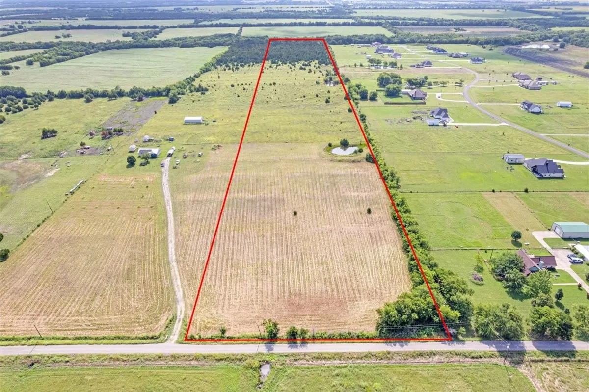 Unimproved Land For Sale in Hunt County , TBD County Road 1061, Greenville, Texas 75401, 0, 0, Garage spaces, 0 Sqft, built in 1995, mls#20986552, Real Estate Agent in Greenville, Homes For Sale in Hunt county, Homes For Sale in Greenville, Realtor in Greenville Texas, Real Estate Brokerage Independent Realty Texas, Luminita Cordes Realtor