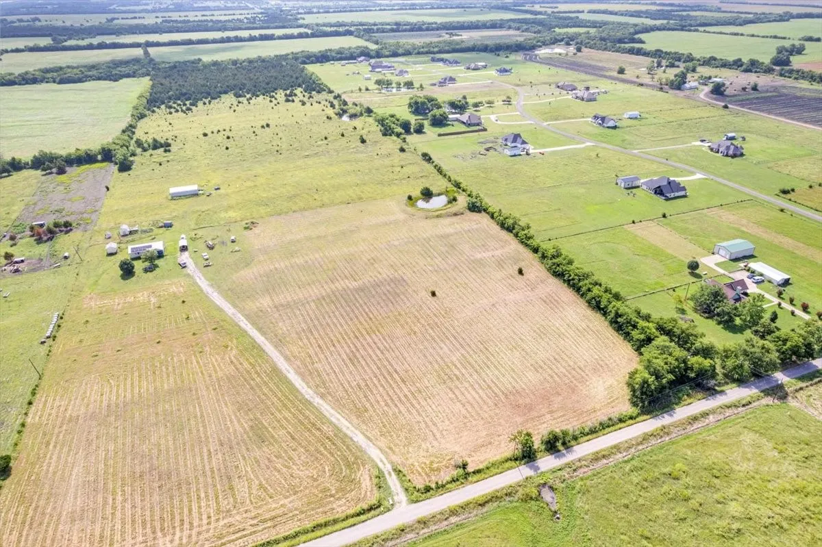 Unimproved Land For Sale in Hunt County , TBD County Road 1061, Greenville, Texas 75401, 0, 0, Garage spaces, 0 Sqft, built in 1995, mls#20986552, Real Estate Agent in Greenville, Homes For Sale in Hunt county, Homes For Sale in Greenville, Realtor in Greenville Texas, Real Estate Brokerage Independent Realty Texas, Luminita Cordes Realtor