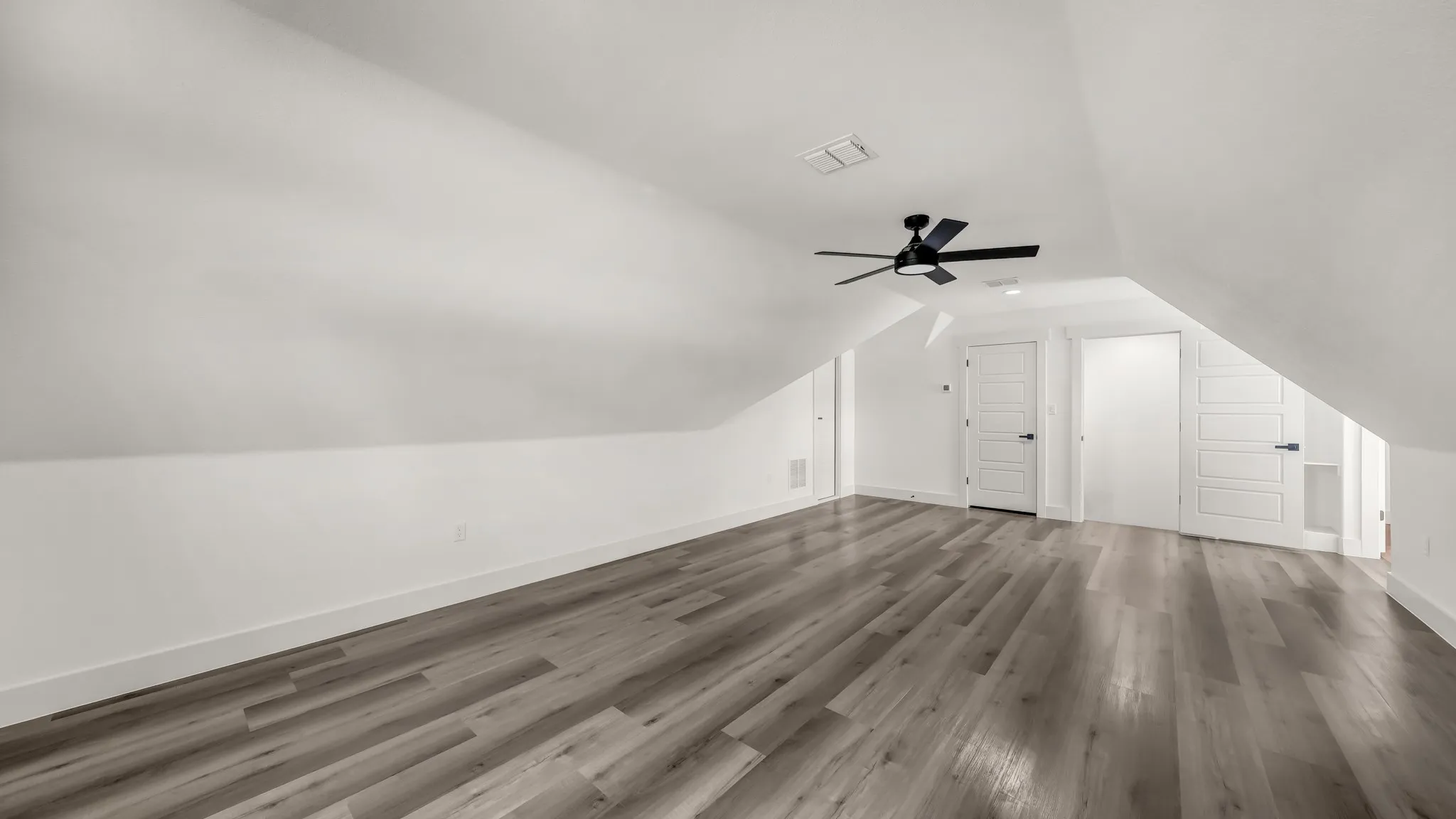 Single Family Residence For Sale in Parker County , 6915 Fm 1885, Weatherford, Texas 76088, 4 Bedroom, 3 Bathroom, 2 Garage spaces, 2,875 Sqft, built in 2025, New Construction - Complete, mls#20984569, Real Estate Agent in Weatherford, Homes For Sale in Parker county, Homes For Sale in Weatherford, Realtor in Weatherford Texas, Real Estate Brokerage Independent Realty Texas, Luminita Cordes Realtor