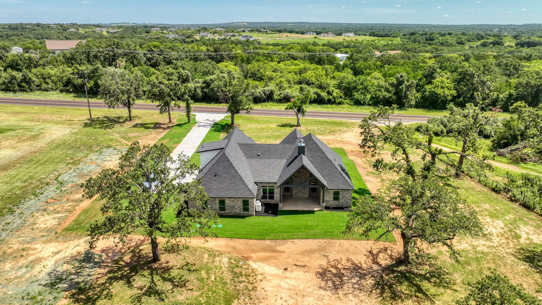 Single Family Residence For Sale in Parker County , 6915 Fm 1885, Weatherford, Texas 76088, 4 Bedroom, 3 Bathroom, 2 Garage spaces, 2,875 Sqft, built in 2025, New Construction - Complete, mls#20984569, Real Estate Agent in Weatherford, Homes For Sale in Parker county, Homes For Sale in Weatherford, Realtor in Weatherford Texas, Real Estate Brokerage Independent Realty Texas, Luminita Cordes Realtor