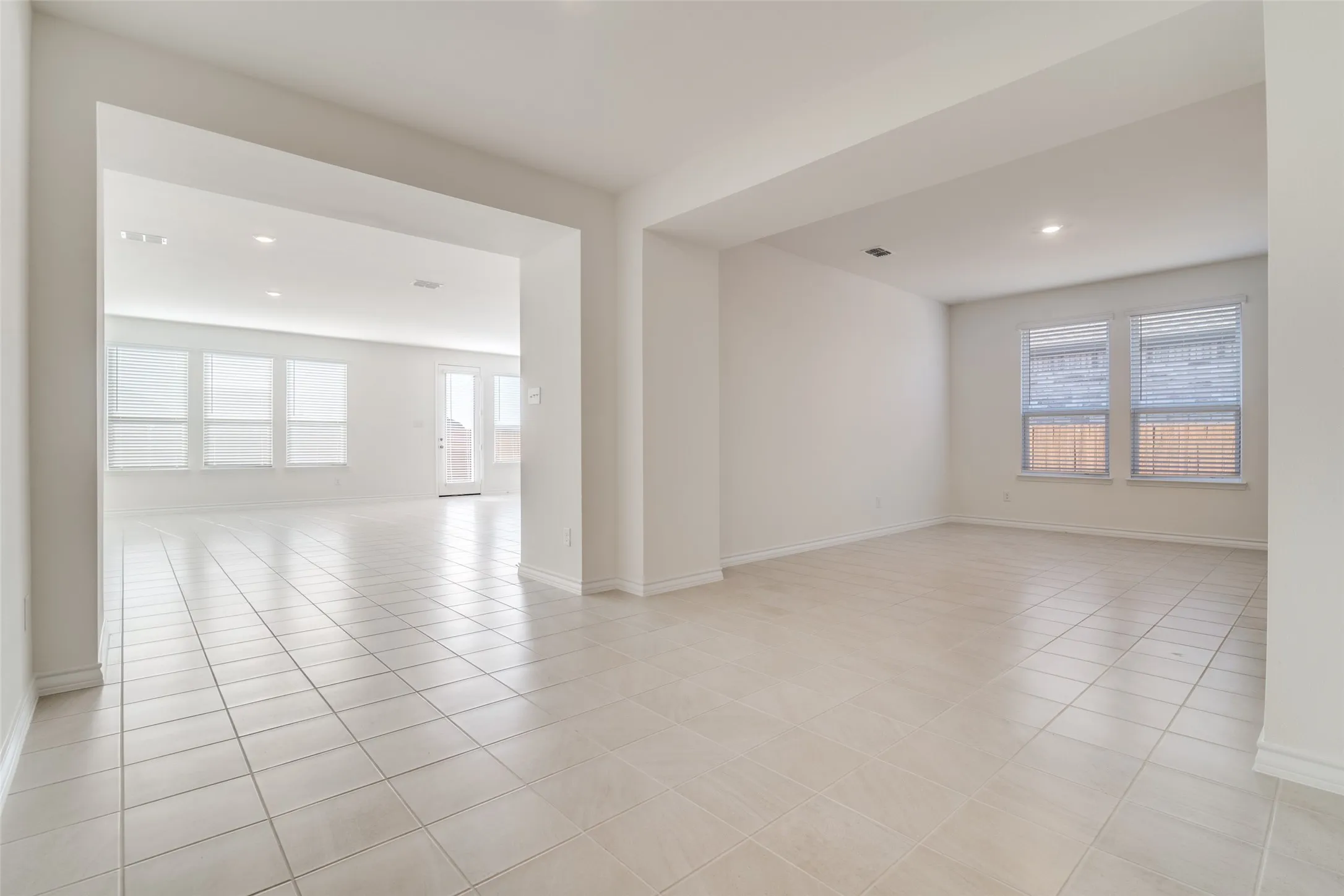 Single Family Residence For Sale in Kaufman County , 4109 Buffalo Grass Trail, Crandall, Texas 75114, 4 Bedroom, 2 Bathroom, 2 Garage spaces, 2,929 Sqft, built in 2025, New Construction - Complete, mls#20996686, Real Estate Agent in Crandall, Homes For Sale in Kaufman county, Homes For Sale in Crandall, Realtor in Crandall Texas, Real Estate Brokerage Independent Realty Texas, Luminita Cordes Realtor