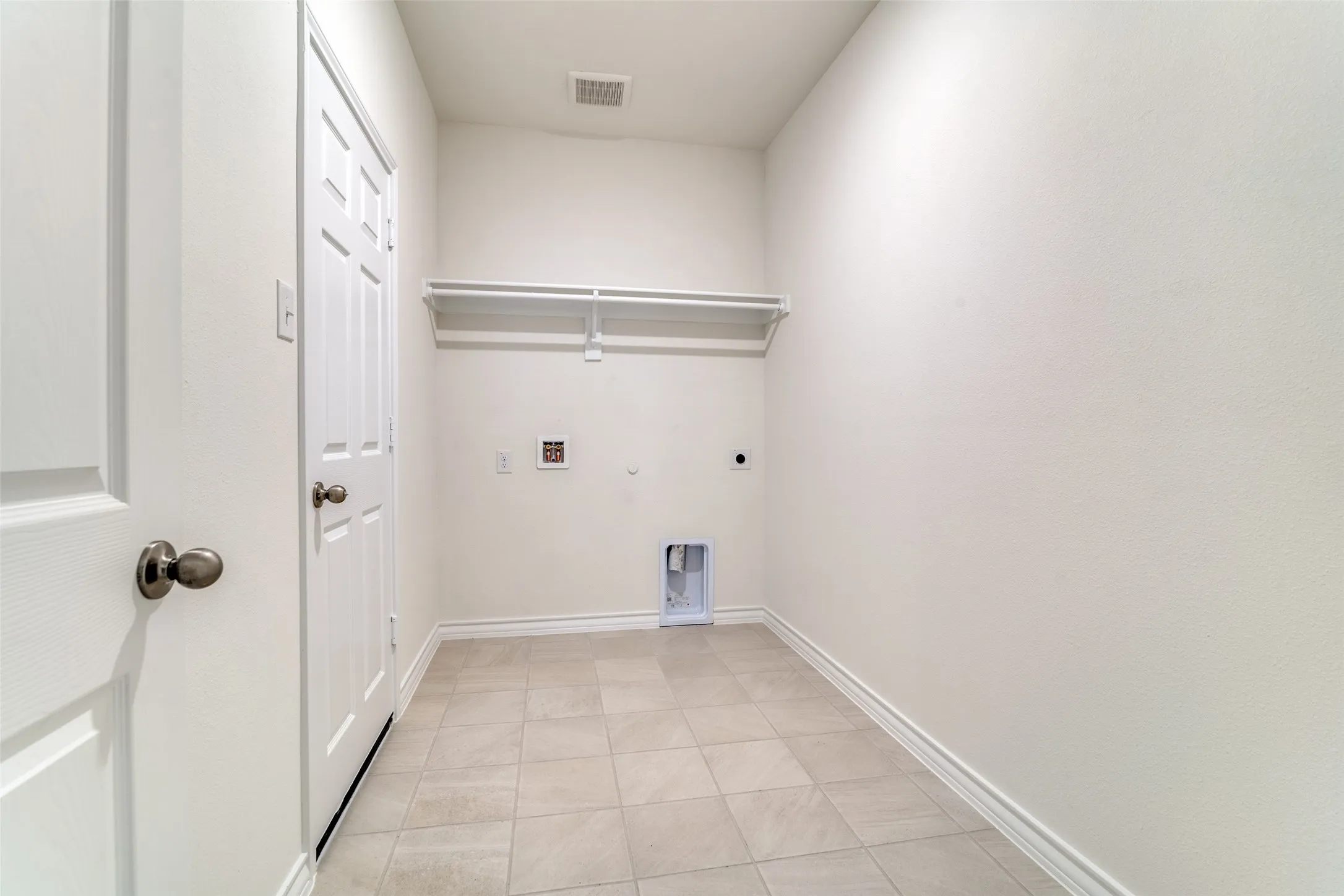 Single Family Residence For Sale in Kaufman County , 4109 Buffalo Grass Trail, Crandall, Texas 75114, 4 Bedroom, 2 Bathroom, 2 Garage spaces, 2,929 Sqft, built in 2025, New Construction - Complete, mls#20996686, Real Estate Agent in Crandall, Homes For Sale in Kaufman county, Homes For Sale in Crandall, Realtor in Crandall Texas, Real Estate Brokerage Independent Realty Texas, Luminita Cordes Realtor