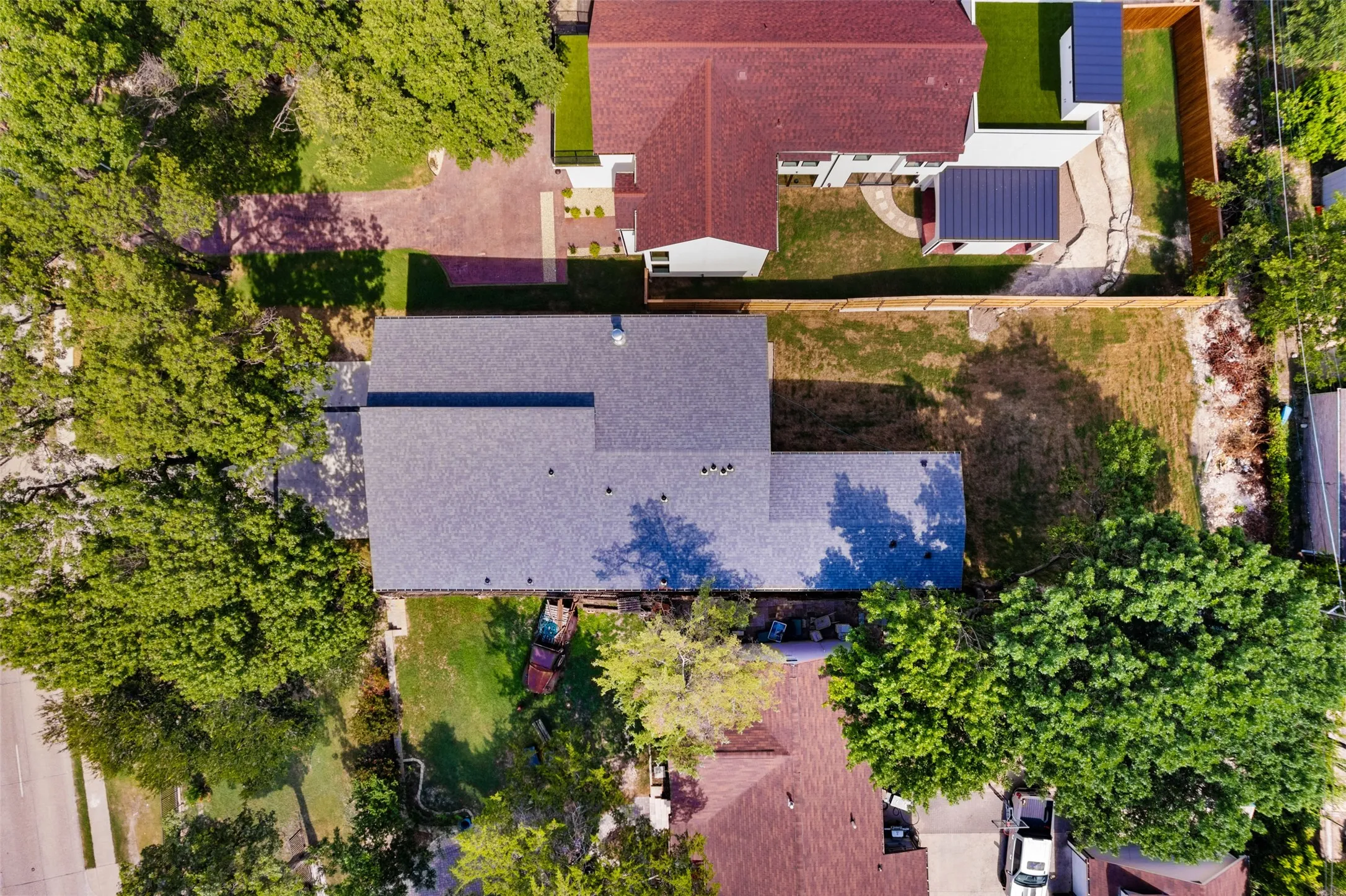 Aerial view of property and surrounding area