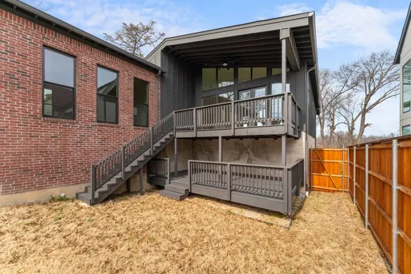 Single Family Residence For Sale in Dallas County , 3110 W Jefferson Boulevard, Dallas, Texas 75211, 4 Bedroom, 3 Bathroom, 2 Garage spaces, 3,796 Sqft, built in 2025, New Construction - Complete, mls#20995870, Real Estate Agent in Dallas, Homes For Sale in Dallas county, Homes For Sale in Dallas, Realtor in Dallas Texas, Real Estate Brokerage Independent Realty Texas, Luminita Cordes Realtor