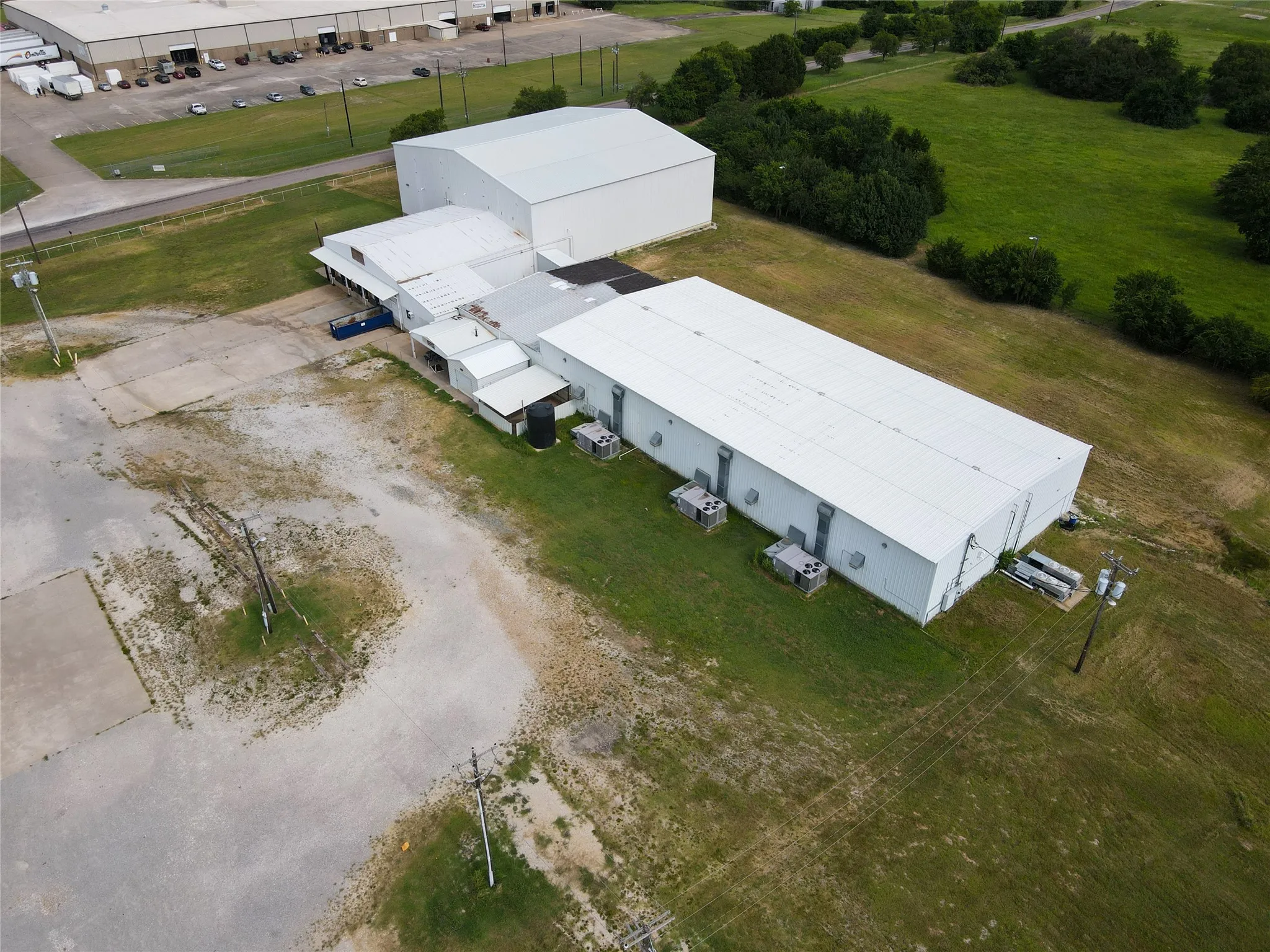 Warehouse For Rent in Grayson County , 72 Gibbons Road, Southmayd, Texas 75092, 0, 0, Garage spaces, 0 Sqft, built in 1990, Preowned, Price $6, mls#20996281, Real Estate Agent in Southmayd, Homes For Rent in Grayson county, Homes For Rent in Southmayd, Realtor in Southmayd Texas, Real Estate Brokerage Independent Realty Texas, Luminita Cordes Realtor