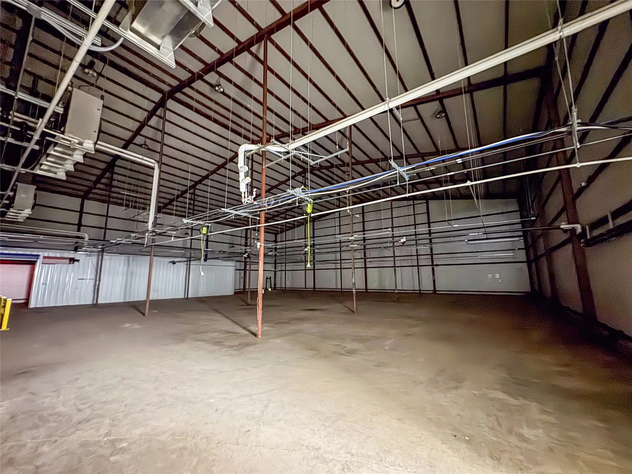 Warehouse For Rent in Grayson County , 72 Gibbons Road, Southmayd, Texas 75092, 0, 0, Garage spaces, 0 Sqft, built in 1990, Preowned, Price $6, mls#20996281, Real Estate Agent in Southmayd, Homes For Rent in Grayson county, Homes For Rent in Southmayd, Realtor in Southmayd Texas, Real Estate Brokerage Independent Realty Texas, Luminita Cordes Realtor