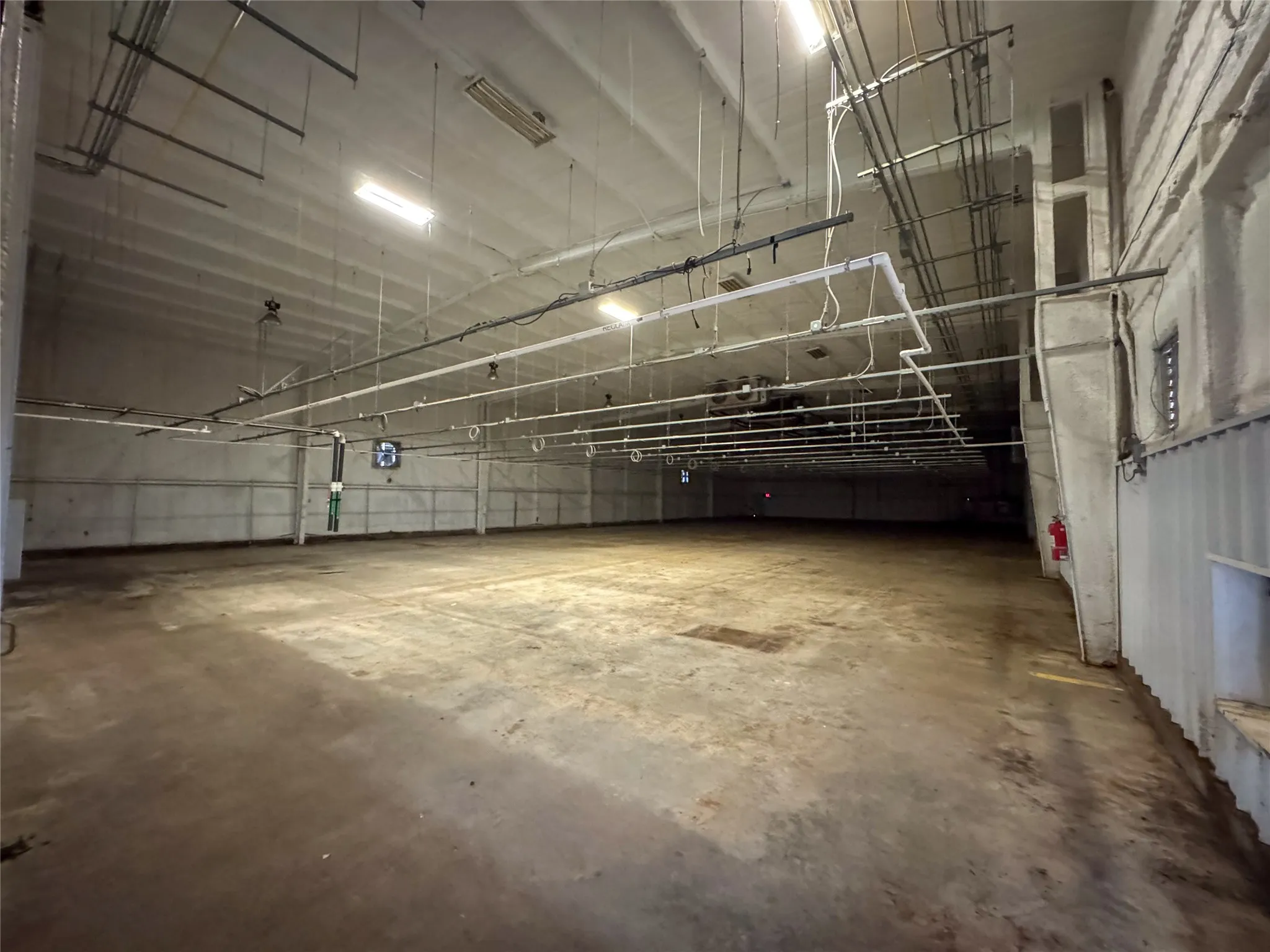 Warehouse For Rent in Grayson County , 72 Gibbons Road, Southmayd, Texas 75092, 0, 0, Garage spaces, 0 Sqft, built in 1990, Preowned, Price $6, mls#20996281, Real Estate Agent in Southmayd, Homes For Rent in Grayson county, Homes For Rent in Southmayd, Realtor in Southmayd Texas, Real Estate Brokerage Independent Realty Texas, Luminita Cordes Realtor