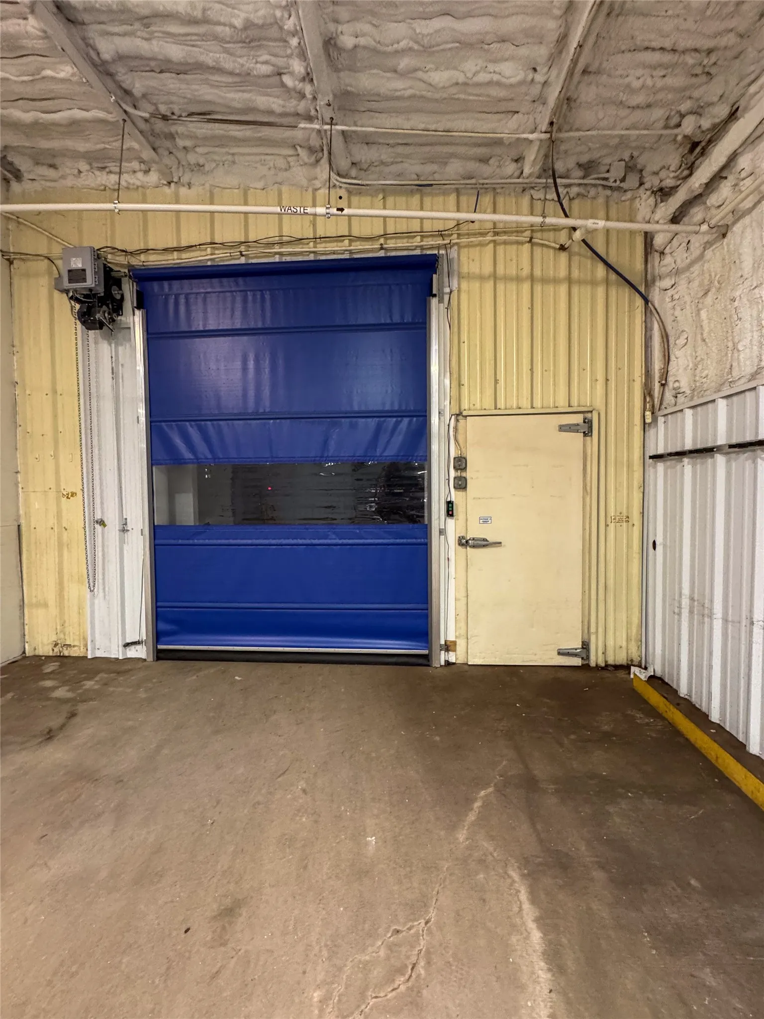 Warehouse For Rent in Grayson County , 72 Gibbons Road, Southmayd, Texas 75092, 0, 0, Garage spaces, 0 Sqft, built in 1990, Preowned, Price $6, mls#20996281, Real Estate Agent in Southmayd, Homes For Rent in Grayson county, Homes For Rent in Southmayd, Realtor in Southmayd Texas, Real Estate Brokerage Independent Realty Texas, Luminita Cordes Realtor