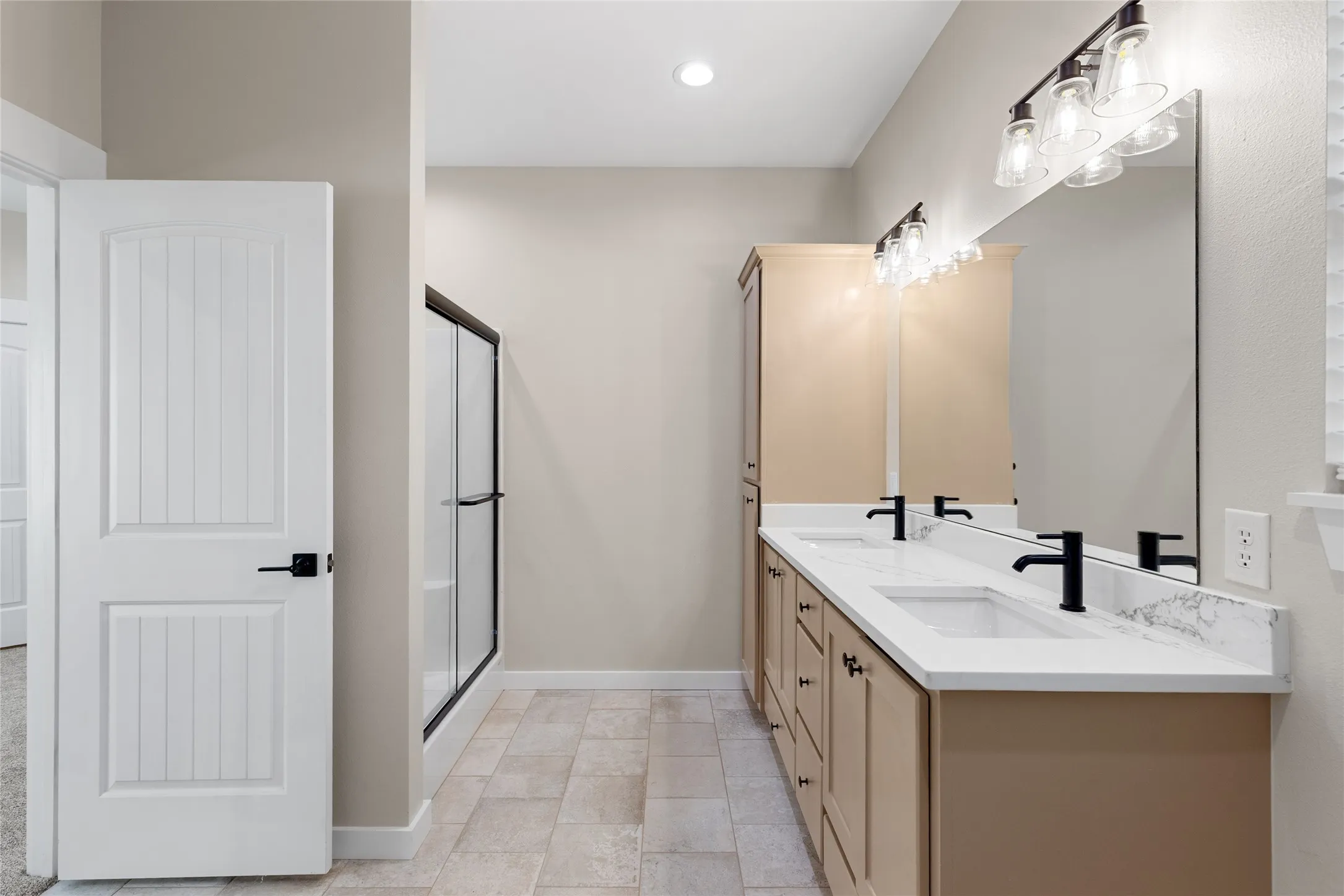 Single Family Residence For Sale in Hopkins County , 655 League Street, Sulphur Springs, Texas 75482, 3 Bedroom, 2 Bathroom, 2 Garage spaces, 1,658 Sqft, built in 2025, New Construction - Incomplete, mls#20988115, Real Estate Agent in Sulphur Springs, Homes For Sale in Hopkins county, Homes For Sale in Sulphur Springs, Realtor in Sulphur Springs Texas, Real Estate Brokerage Independent Realty Texas, Luminita Cordes Realtor
