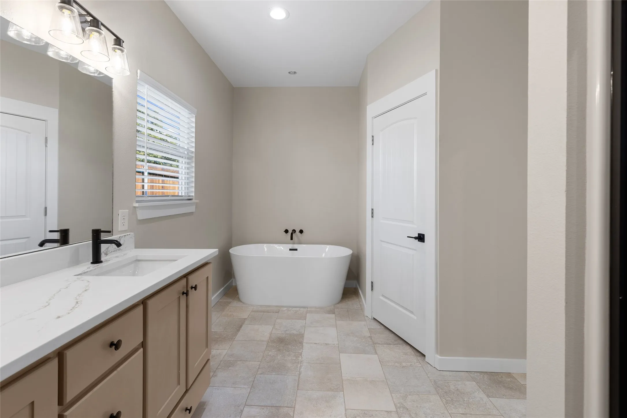 Single Family Residence For Sale in Hopkins County , 655 League Street, Sulphur Springs, Texas 75482, 3 Bedroom, 2 Bathroom, 2 Garage spaces, 1,658 Sqft, built in 2025, New Construction - Incomplete, mls#20988115, Real Estate Agent in Sulphur Springs, Homes For Sale in Hopkins county, Homes For Sale in Sulphur Springs, Realtor in Sulphur Springs Texas, Real Estate Brokerage Independent Realty Texas, Luminita Cordes Realtor