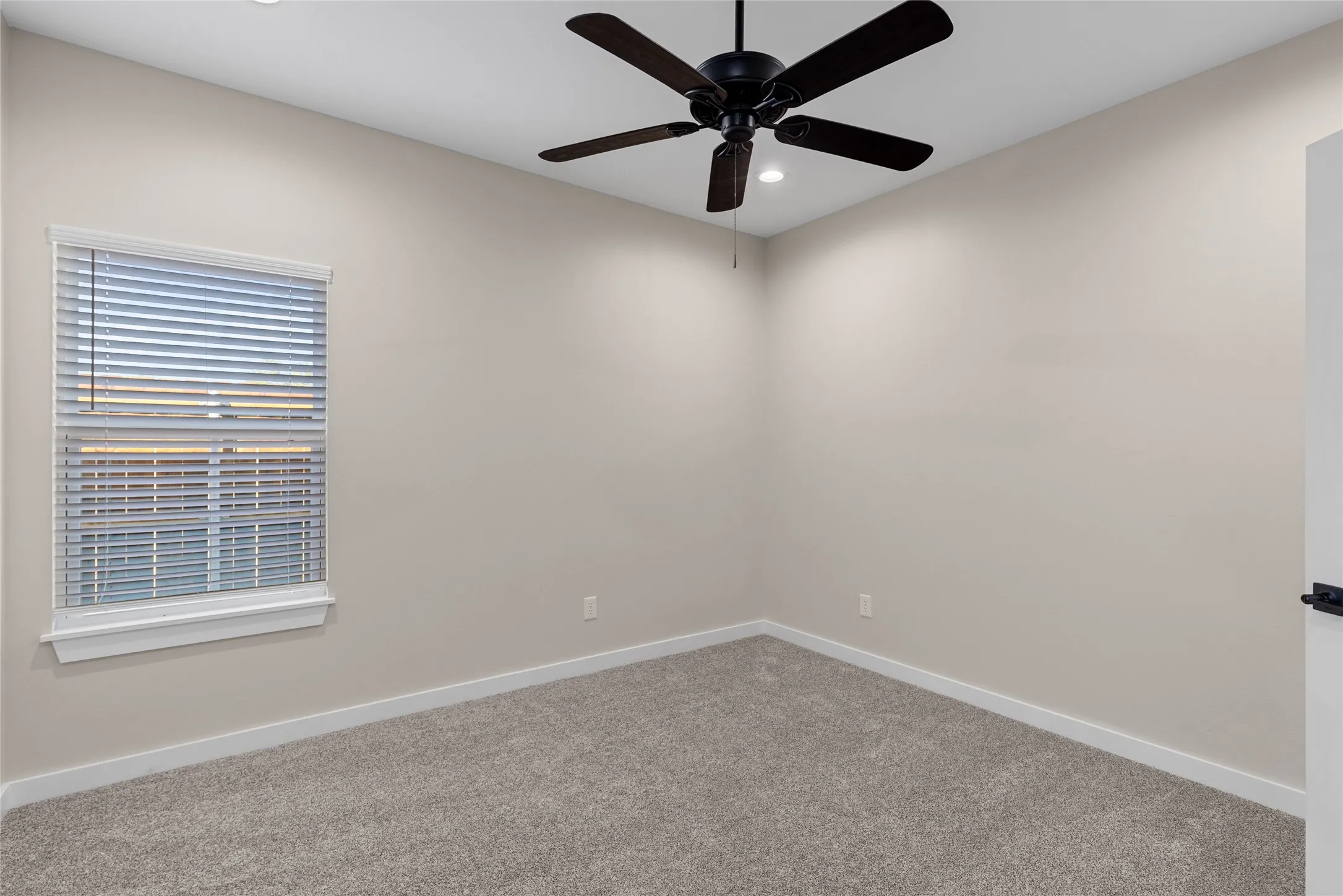 Single Family Residence For Sale in Hopkins County , 655 League Street, Sulphur Springs, Texas 75482, 3 Bedroom, 2 Bathroom, 2 Garage spaces, 1,658 Sqft, built in 2025, New Construction - Incomplete, mls#20988115, Real Estate Agent in Sulphur Springs, Homes For Sale in Hopkins county, Homes For Sale in Sulphur Springs, Realtor in Sulphur Springs Texas, Real Estate Brokerage Independent Realty Texas, Luminita Cordes Realtor