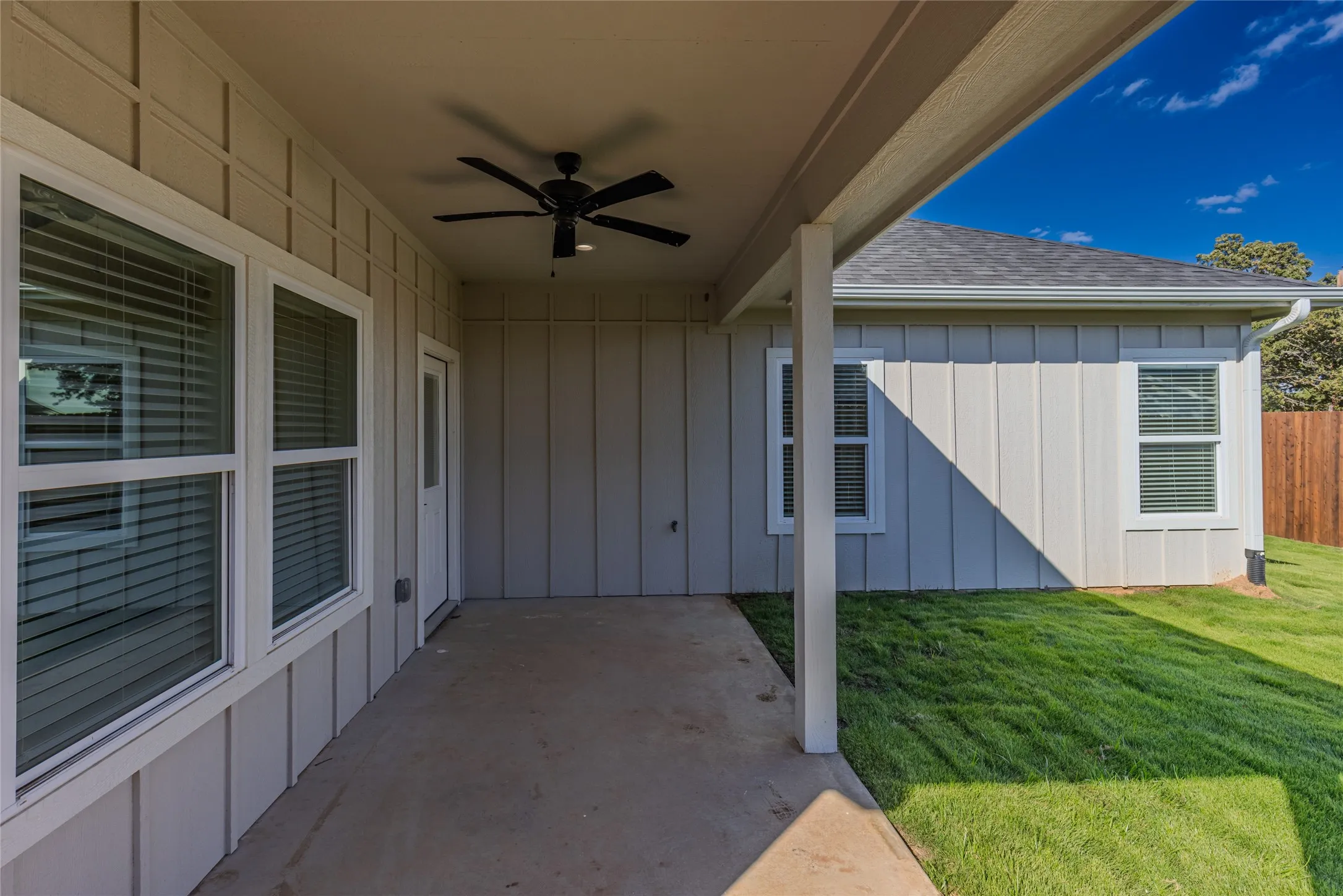 Single Family Residence For Sale in Hopkins County , 655 League Street, Sulphur Springs, Texas 75482, 3 Bedroom, 2 Bathroom, 2 Garage spaces, 1,658 Sqft, built in 2025, New Construction - Incomplete, mls#20988115, Real Estate Agent in Sulphur Springs, Homes For Sale in Hopkins county, Homes For Sale in Sulphur Springs, Realtor in Sulphur Springs Texas, Real Estate Brokerage Independent Realty Texas, Luminita Cordes Realtor
