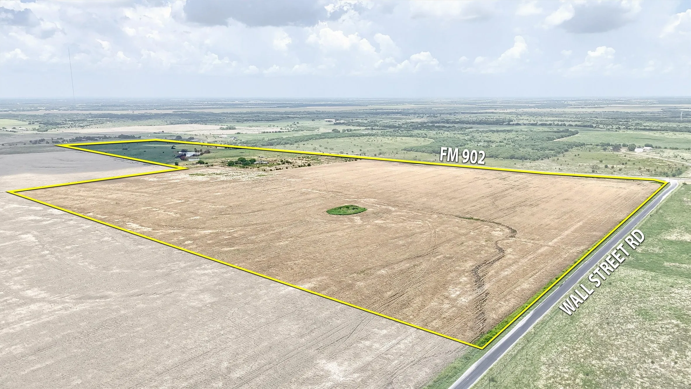 Improved Land For Sale in Grayson County , 115 ac Fm 902 & Wall St., Gunter, Texas 76258, 0, 0, Garage spaces, 0 Sqft, built in 0, Price $13,225,000, mls#20996223, Real Estate Agent in Gunter, Homes For Sale in Grayson county, Homes For Sale in Gunter, Realtor in Gunter Texas, Real Estate Brokerage Independent Realty Texas, Luminita Cordes Realtor