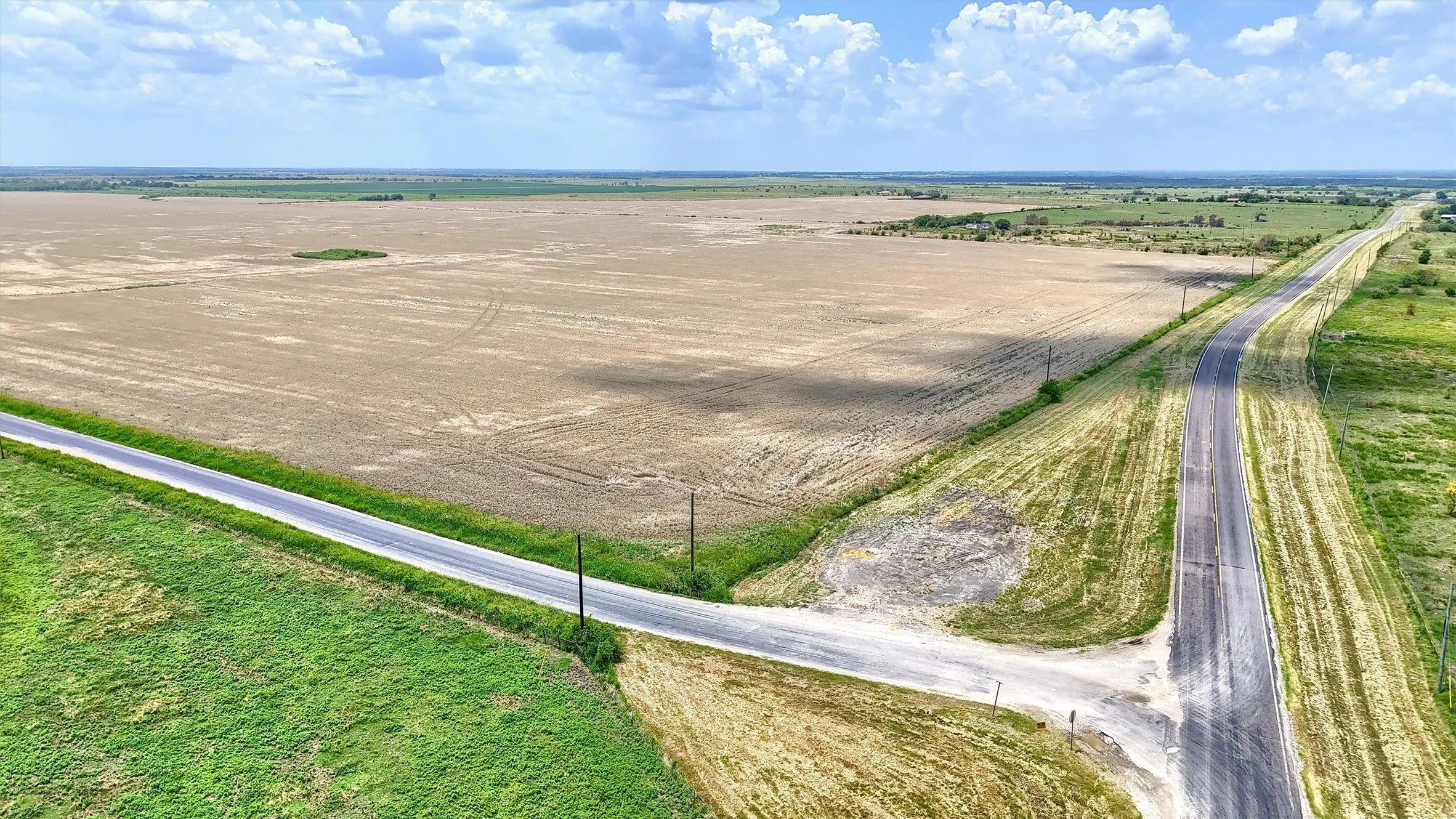 Improved Land For Sale in Grayson County , 115 ac Fm 902 & Wall St., Gunter, Texas 76258, 0, 0, Garage spaces, 0 Sqft, built in 0, Price $13,225,000, mls#20996223, Real Estate Agent in Gunter, Homes For Sale in Grayson county, Homes For Sale in Gunter, Realtor in Gunter Texas, Real Estate Brokerage Independent Realty Texas, Luminita Cordes Realtor
