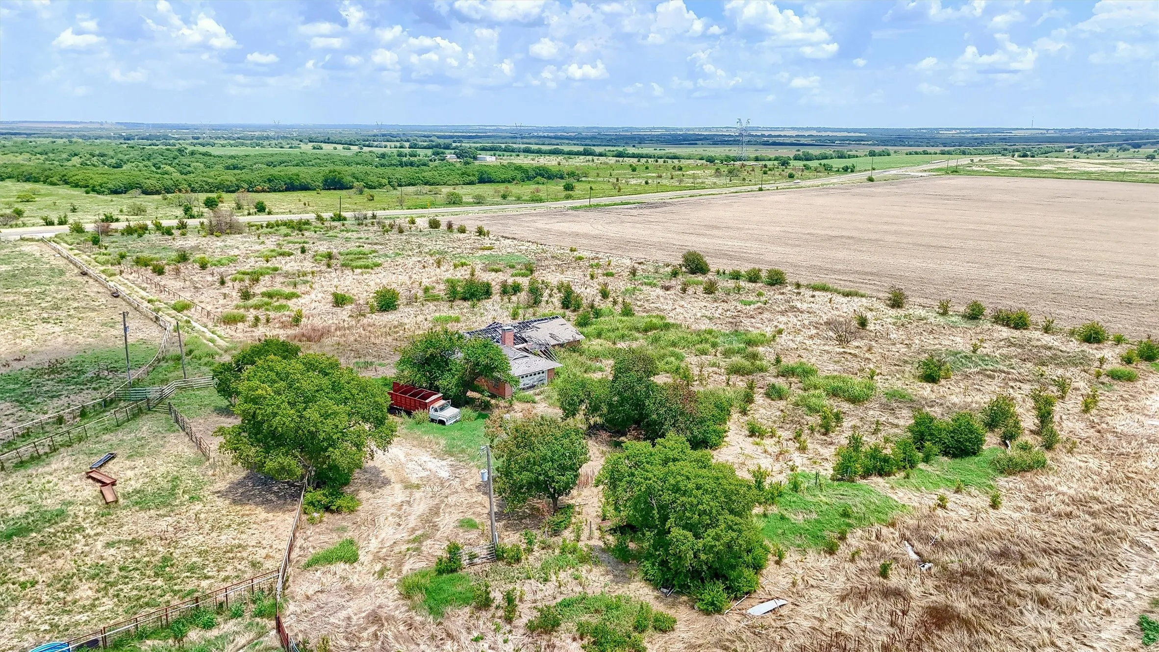 Improved Land For Sale in Grayson County , 115 ac Fm 902 & Wall St., Gunter, Texas 76258, 0, 0, Garage spaces, 0 Sqft, built in 0, Price $13,225,000, mls#20996223, Real Estate Agent in Gunter, Homes For Sale in Grayson county, Homes For Sale in Gunter, Realtor in Gunter Texas, Real Estate Brokerage Independent Realty Texas, Luminita Cordes Realtor