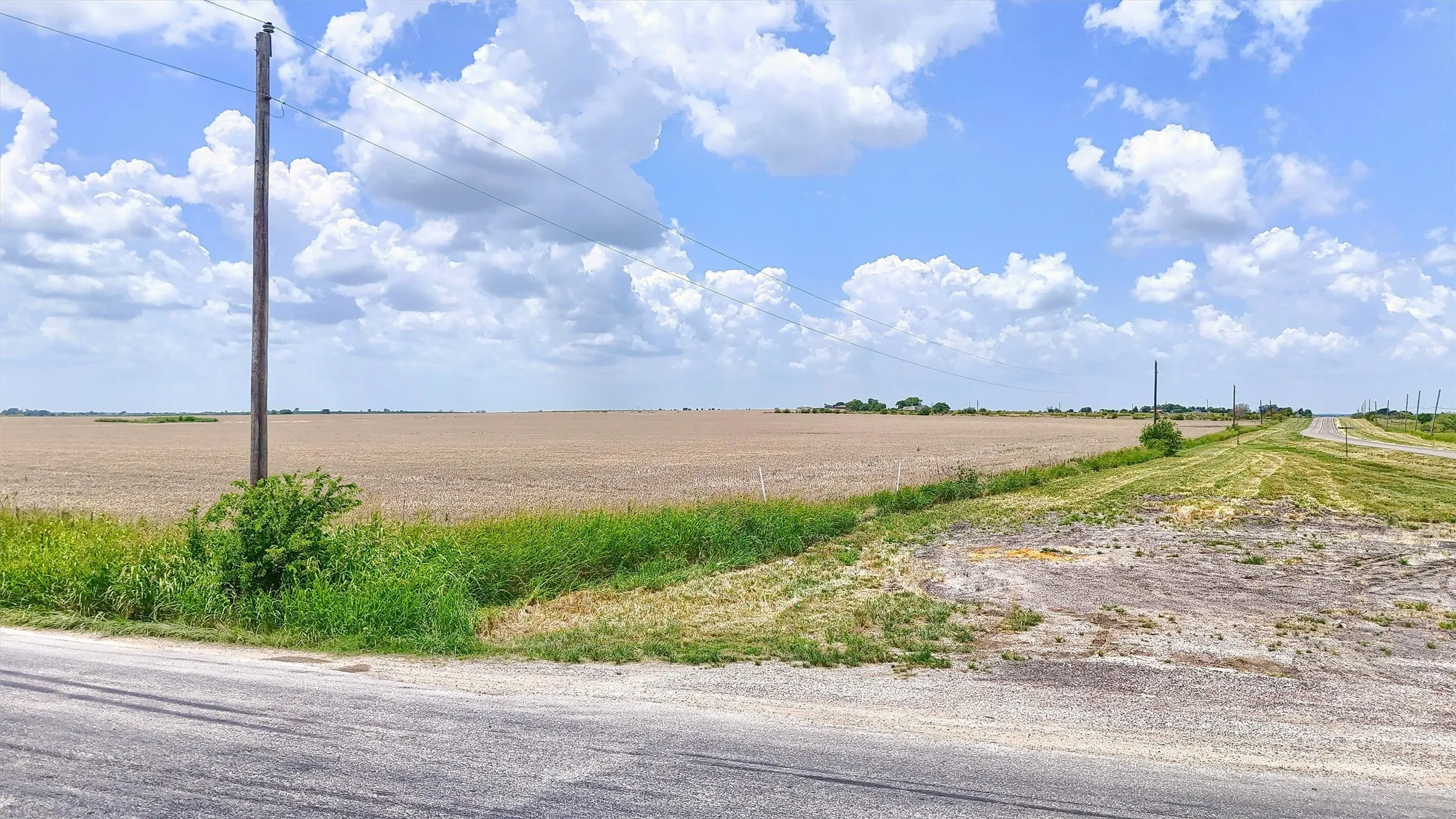 Improved Land For Sale in Grayson County , 115 ac Fm 902 & Wall St., Gunter, Texas 76258, 0, 0, Garage spaces, 0 Sqft, built in 0, Price $13,225,000, mls#20996223, Real Estate Agent in Gunter, Homes For Sale in Grayson county, Homes For Sale in Gunter, Realtor in Gunter Texas, Real Estate Brokerage Independent Realty Texas, Luminita Cordes Realtor