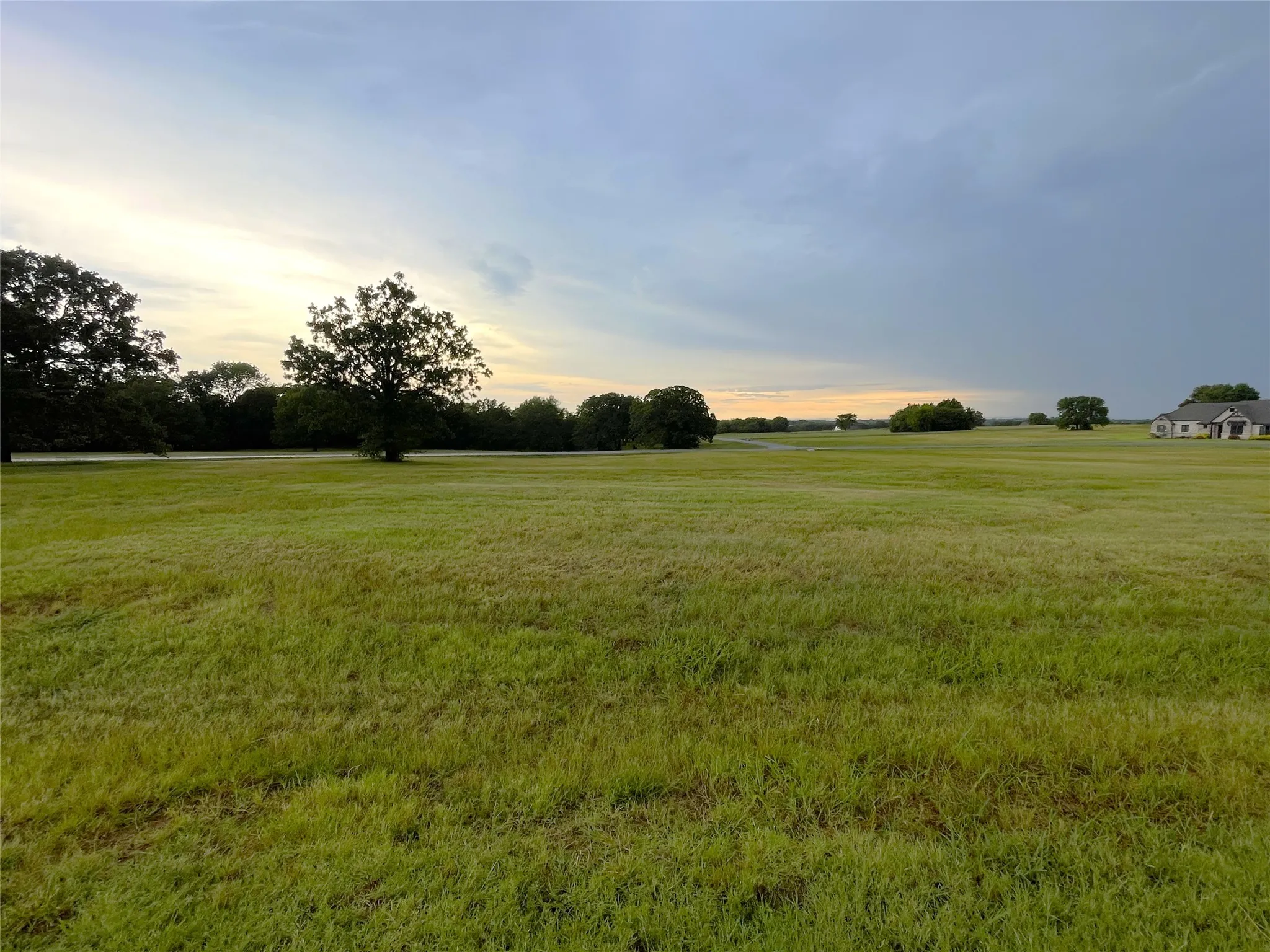 Unimproved Land For Sale in Grayson County , 273 Eagle Oaks Lane, Gordonville, Texas 76245, 0, 0, Garage spaces, 0 Sqft, built in 0, Price $32,000, mls#20997665, Real Estate Agent in Gordonville, Homes For Sale in Grayson county, Homes For Sale in Gordonville, Realtor in Gordonville Texas, Real Estate Brokerage Independent Realty Texas, Luminita Cordes Realtor