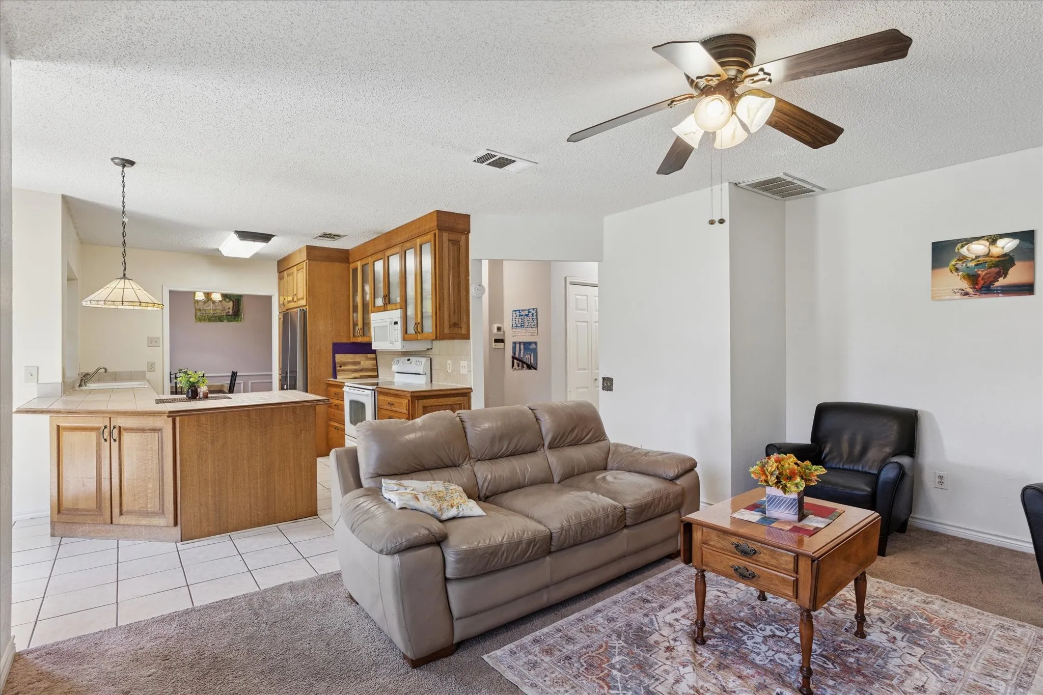 Single Family Residence For Sale in Tarrant County , 2528 Creekwood Lane, Fort Worth, Texas 76123, 4 Bedrooms, 3 Bathrooms, 2 Garage spaces, 1,971 Sqft, built in 1987, Price $290,000, mls#20995962, Real Estate Agent in Fort Worth, Homes For Sale in Tarrant county, Homes For Sale in Fort Worth, Realtor in Fort Worth Texas, Real Estate Brokerage Independent Realty Texas, Luminita Cordes Realtor