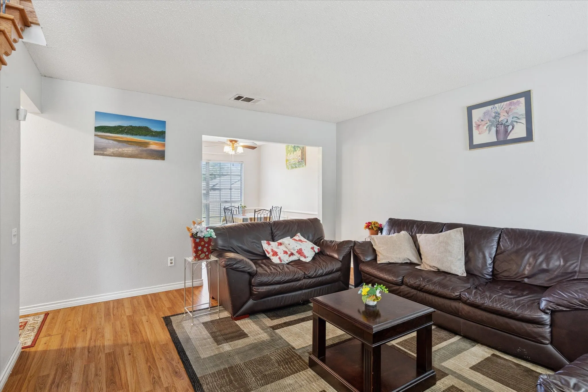 Easy access to the dining room