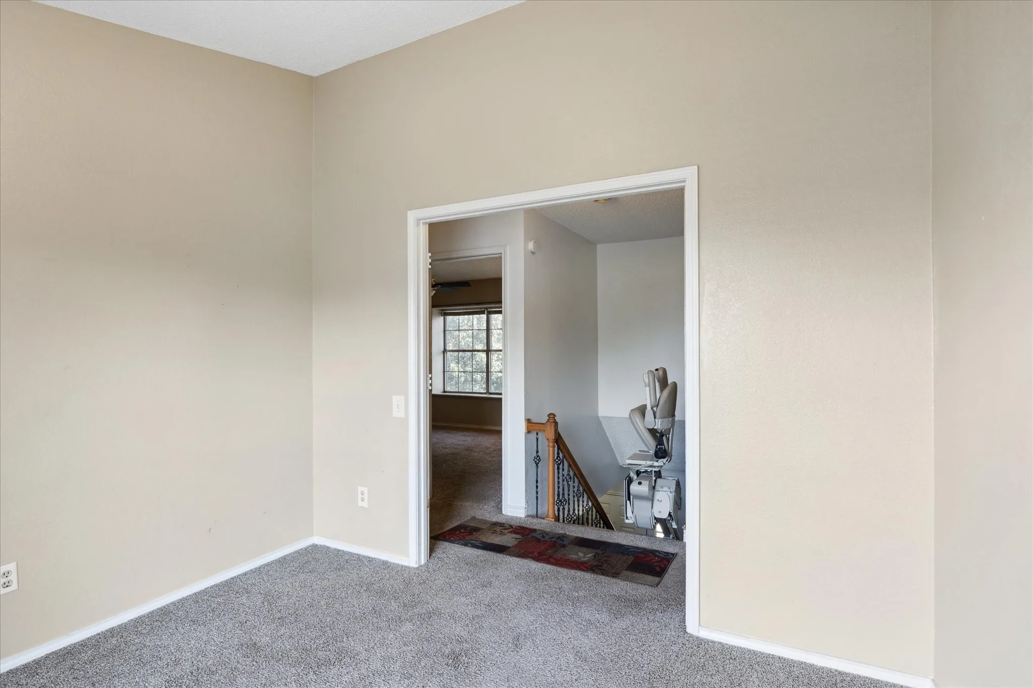 Single Family Residence For Sale in Tarrant County , 2528 Creekwood Lane, Fort Worth, Texas 76123, 4 Bedrooms, 3 Bathrooms, 2 Garage spaces, 1,971 Sqft, built in 1987, Price $290,000, mls#20995962, Real Estate Agent in Fort Worth, Homes For Sale in Tarrant county, Homes For Sale in Fort Worth, Realtor in Fort Worth Texas, Real Estate Brokerage Independent Realty Texas, Luminita Cordes Realtor
