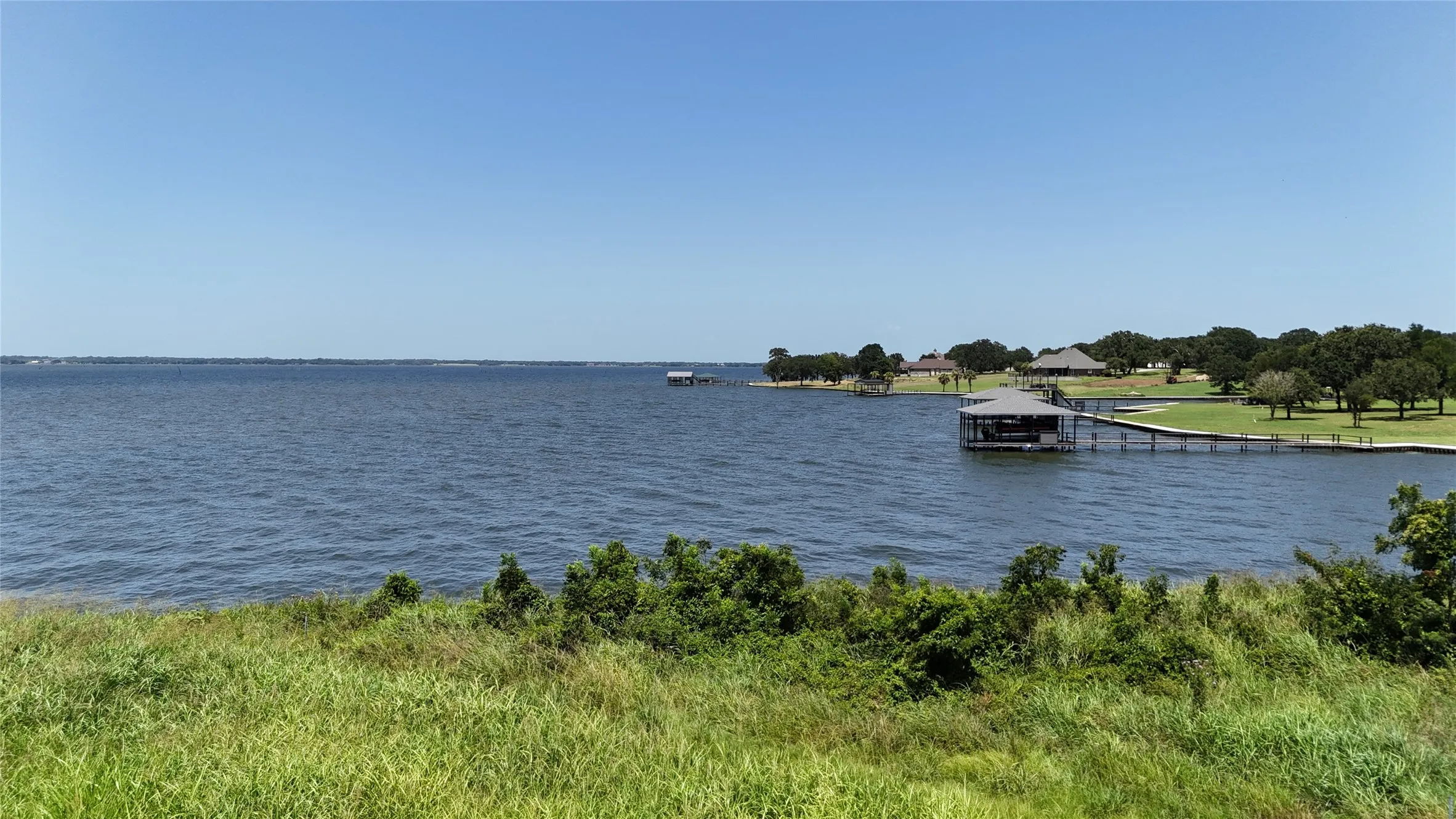 Unimproved Land For Sale in Navarro County , Lot 18 Lake Ridge Drive, Streetman, Texas 75859, 0, 0, Garage spaces, 0 Sqft, built in 0, Price $425,000, mls#20990377, Real Estate Agent in Streetman, Homes For Sale in Navarro county, Homes For Sale in Streetman, Realtor in Streetman Texas, Real Estate Brokerage Independent Realty Texas, Luminita Cordes Realtor