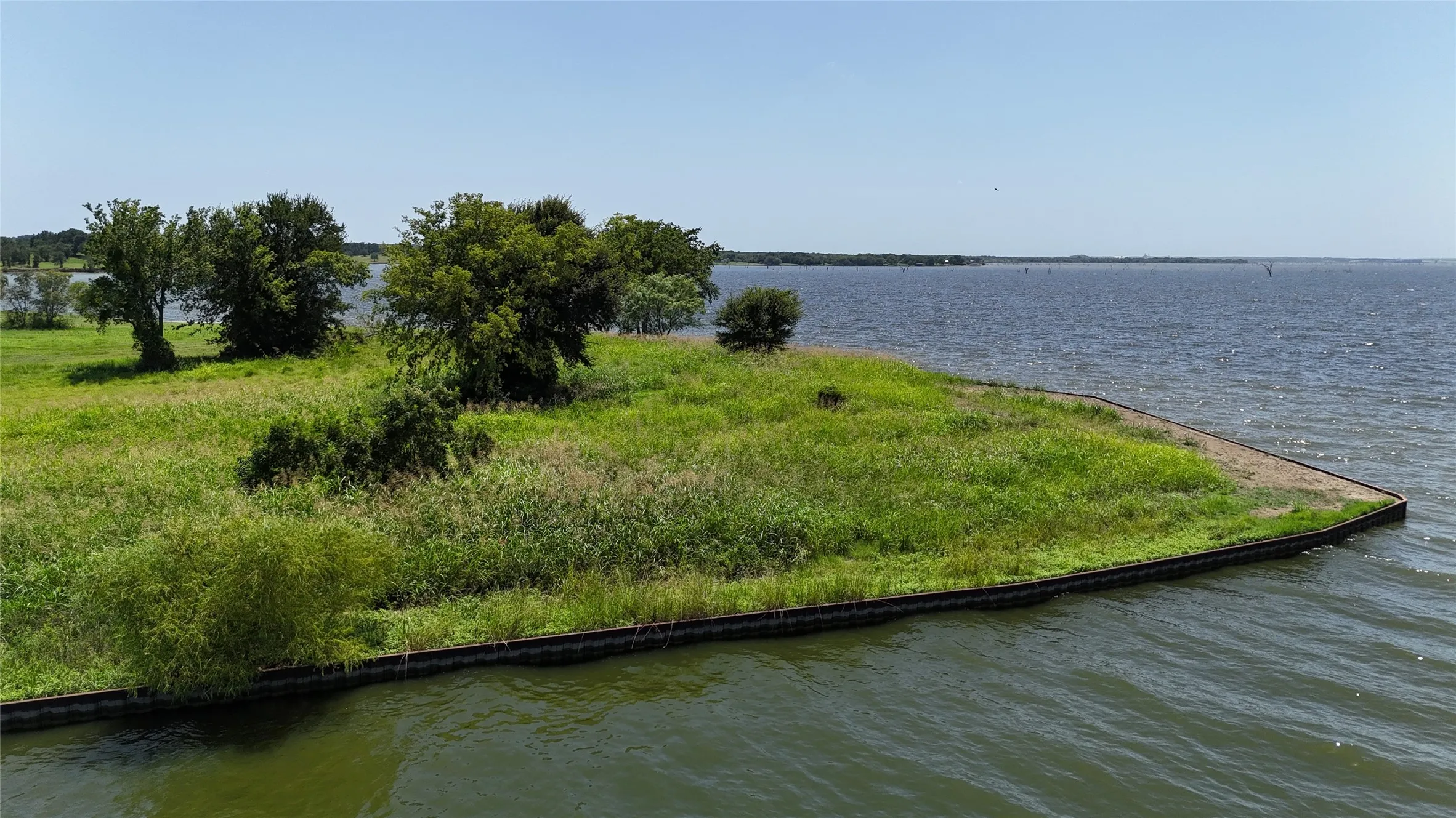 Unimproved Land For Sale in Navarro County , Lot 18 Lake Ridge Drive, Streetman, Texas 75859, 0, 0, Garage spaces, 0 Sqft, built in 0, Price $425,000, mls#20990377, Real Estate Agent in Streetman, Homes For Sale in Navarro county, Homes For Sale in Streetman, Realtor in Streetman Texas, Real Estate Brokerage Independent Realty Texas, Luminita Cordes Realtor