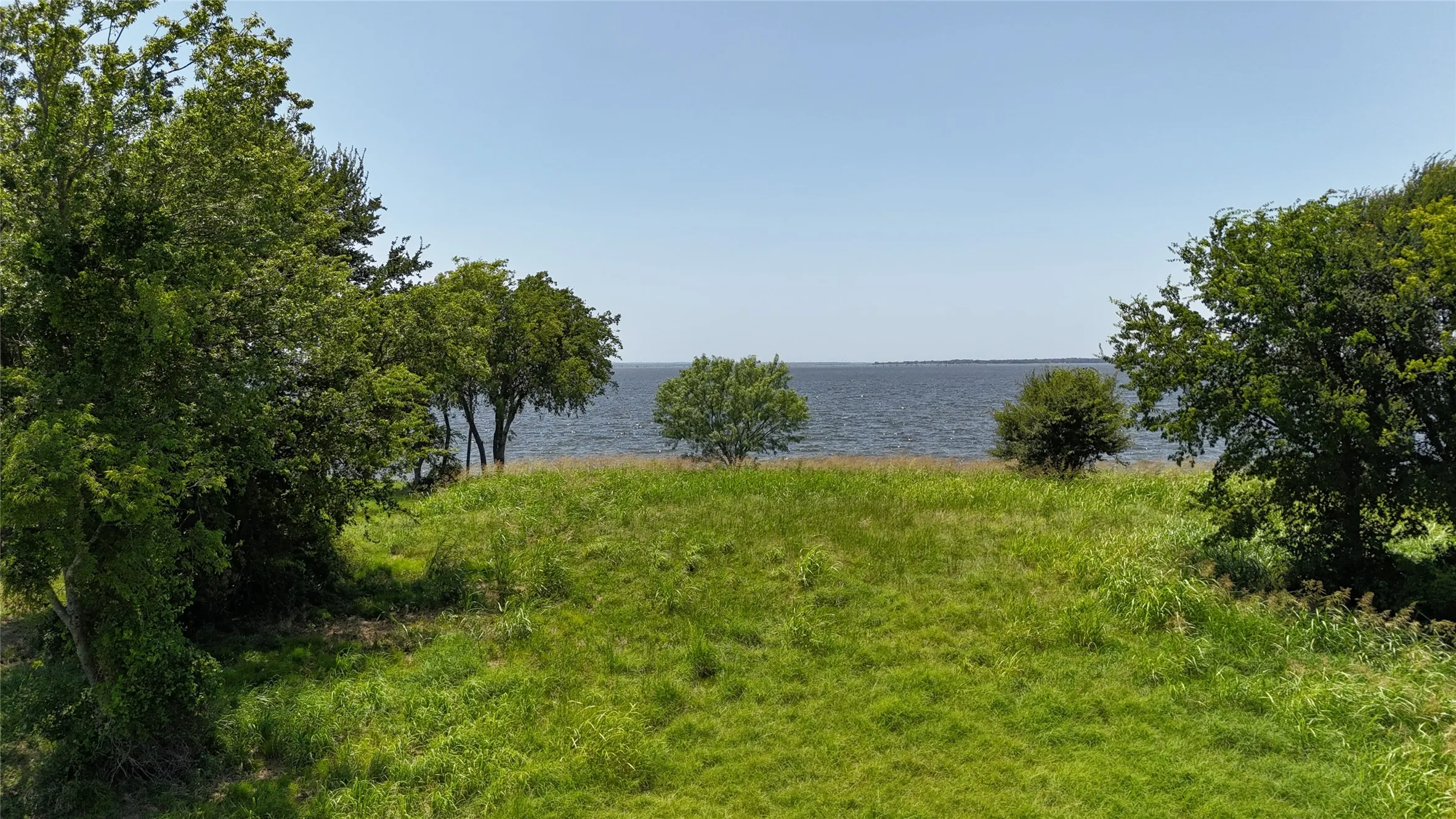 Unimproved Land For Sale in Navarro County , Lot 18 Lake Ridge Drive, Streetman, Texas 75859, 0, 0, Garage spaces, 0 Sqft, built in 0, Price $425,000, mls#20990377, Real Estate Agent in Streetman, Homes For Sale in Navarro county, Homes For Sale in Streetman, Realtor in Streetman Texas, Real Estate Brokerage Independent Realty Texas, Luminita Cordes Realtor