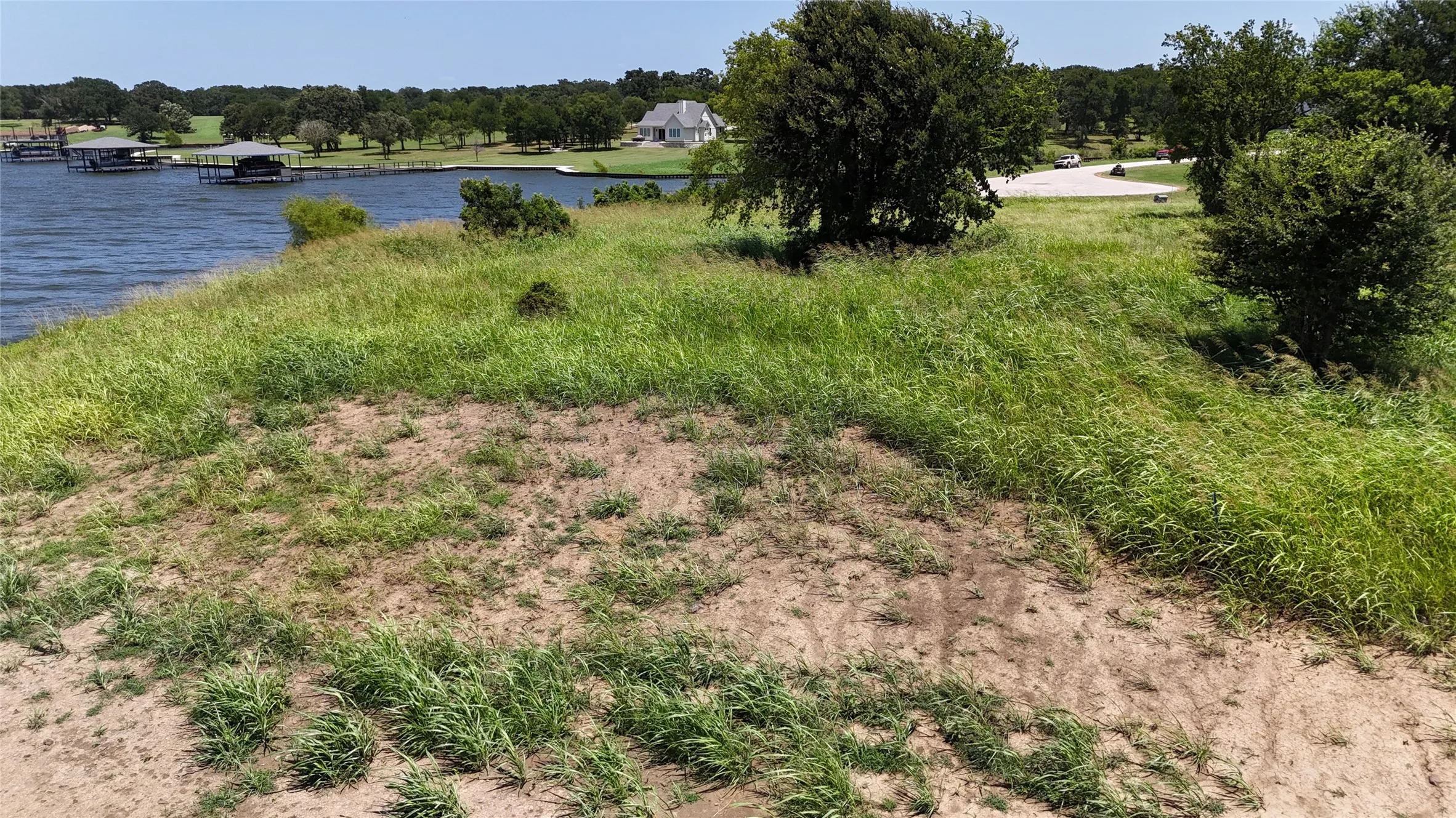 Unimproved Land For Sale in Navarro County , Lot 18 Lake Ridge Drive, Streetman, Texas 75859, 0, 0, Garage spaces, 0 Sqft, built in 0, Price $425,000, mls#20990377, Real Estate Agent in Streetman, Homes For Sale in Navarro county, Homes For Sale in Streetman, Realtor in Streetman Texas, Real Estate Brokerage Independent Realty Texas, Luminita Cordes Realtor