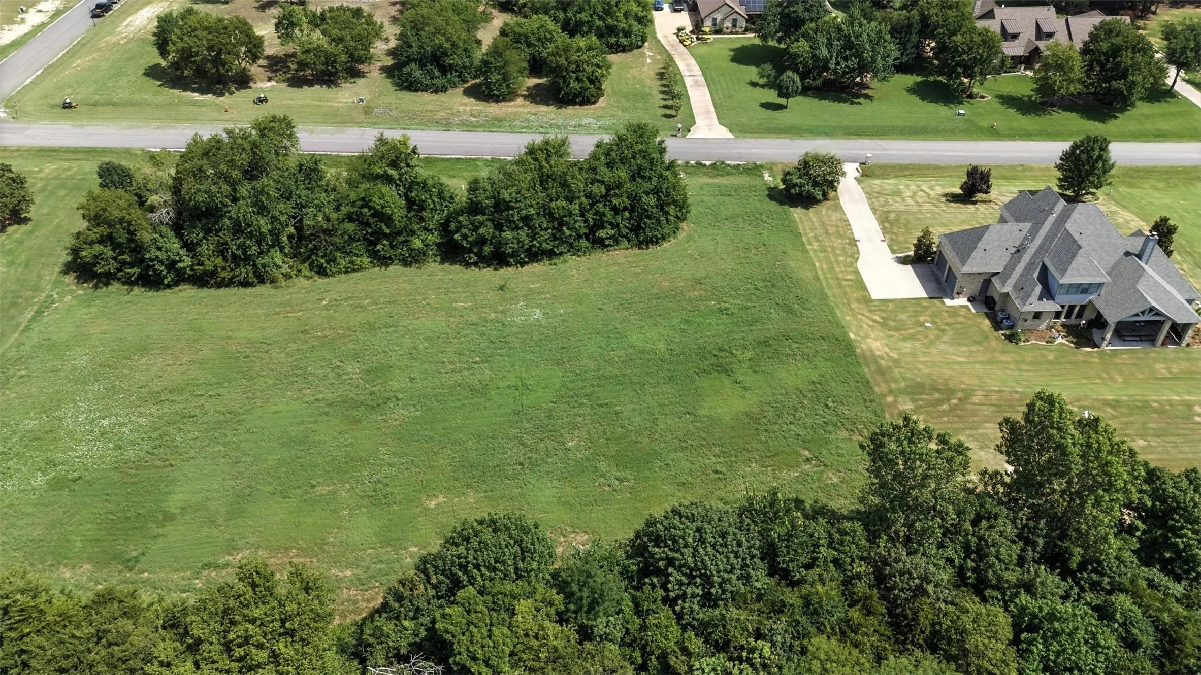 Aerial overview of property's location