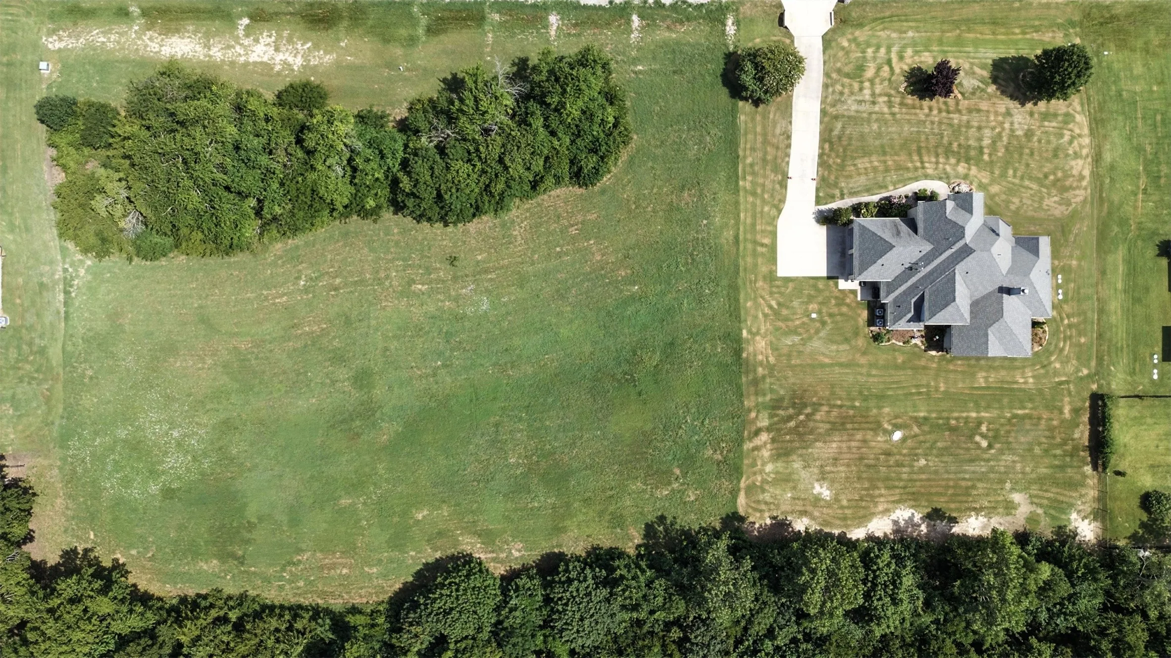 Aerial view of property's location