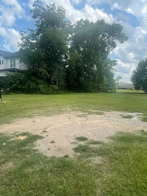 Unimproved Land For Sale in Dallas County , 7905 Ivory Lane, Dallas, Texas 75216, 0, 0, Garage spaces, 0 Sqft, built in 0, Unknown, mls#20998530, Real Estate Agent in Dallas, Homes For Sale in Dallas county, Homes For Sale in Dallas, Realtor in Dallas Texas, Real Estate Brokerage Independent Realty Texas, Luminita Cordes Realtor