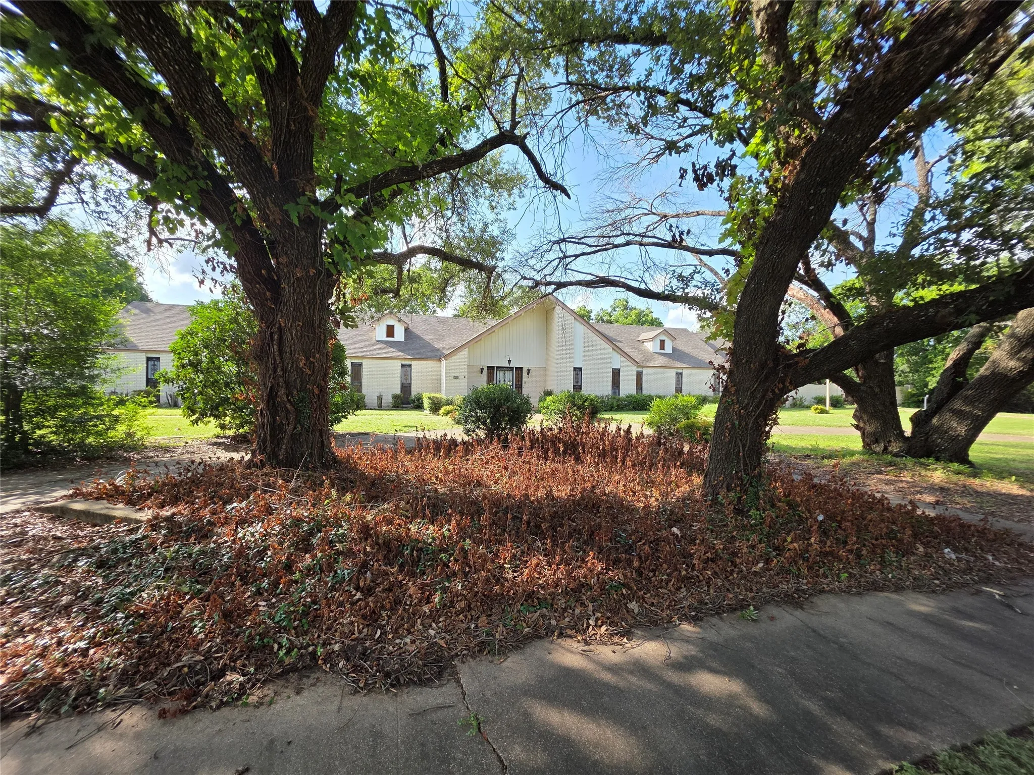 View of property exterior