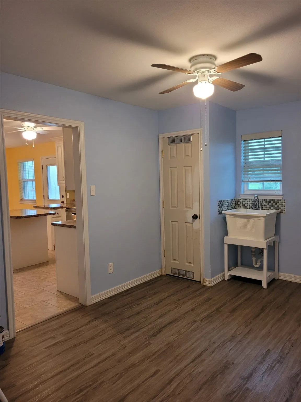 Single Family Residence For Sale in Lamar County , 700 CR 45900, Detroit, Texas 75436, 3 Bedroom, 2 Bathroom, Garage spaces, 1,598 Sqft, built in 2016, Preowned, mls#20999382, Real Estate Agent in Detroit, Homes For Sale in Lamar county, Homes For Sale in Detroit, Realtor in Detroit Texas, Real Estate Brokerage Independent Realty Texas, Luminita Cordes Realtor