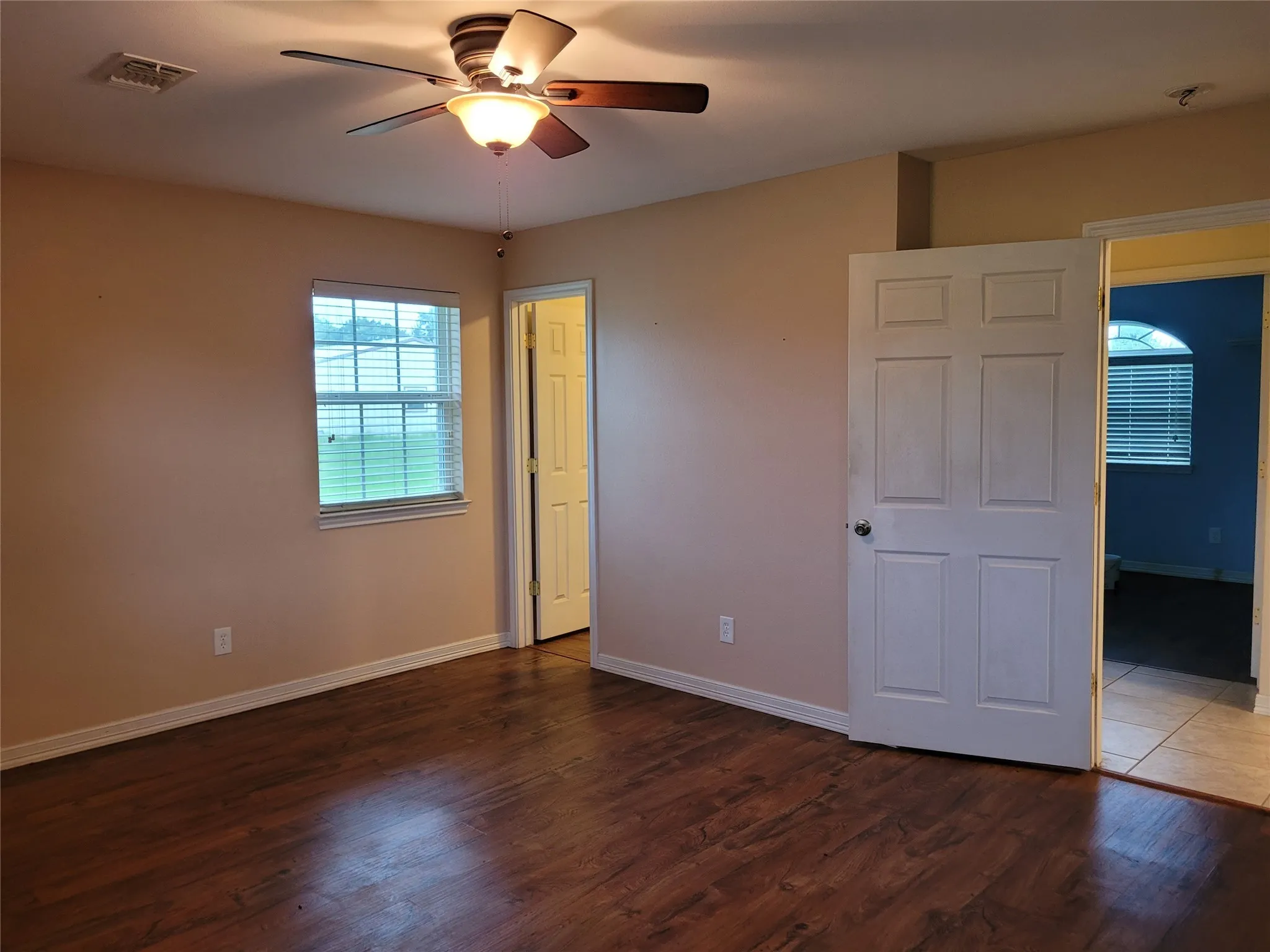 Single Family Residence For Sale in Lamar County , 700 CR 45900, Detroit, Texas 75436, 3 Bedroom, 2 Bathroom, Garage spaces, 1,598 Sqft, built in 2016, Preowned, mls#20999382, Real Estate Agent in Detroit, Homes For Sale in Lamar county, Homes For Sale in Detroit, Realtor in Detroit Texas, Real Estate Brokerage Independent Realty Texas, Luminita Cordes Realtor