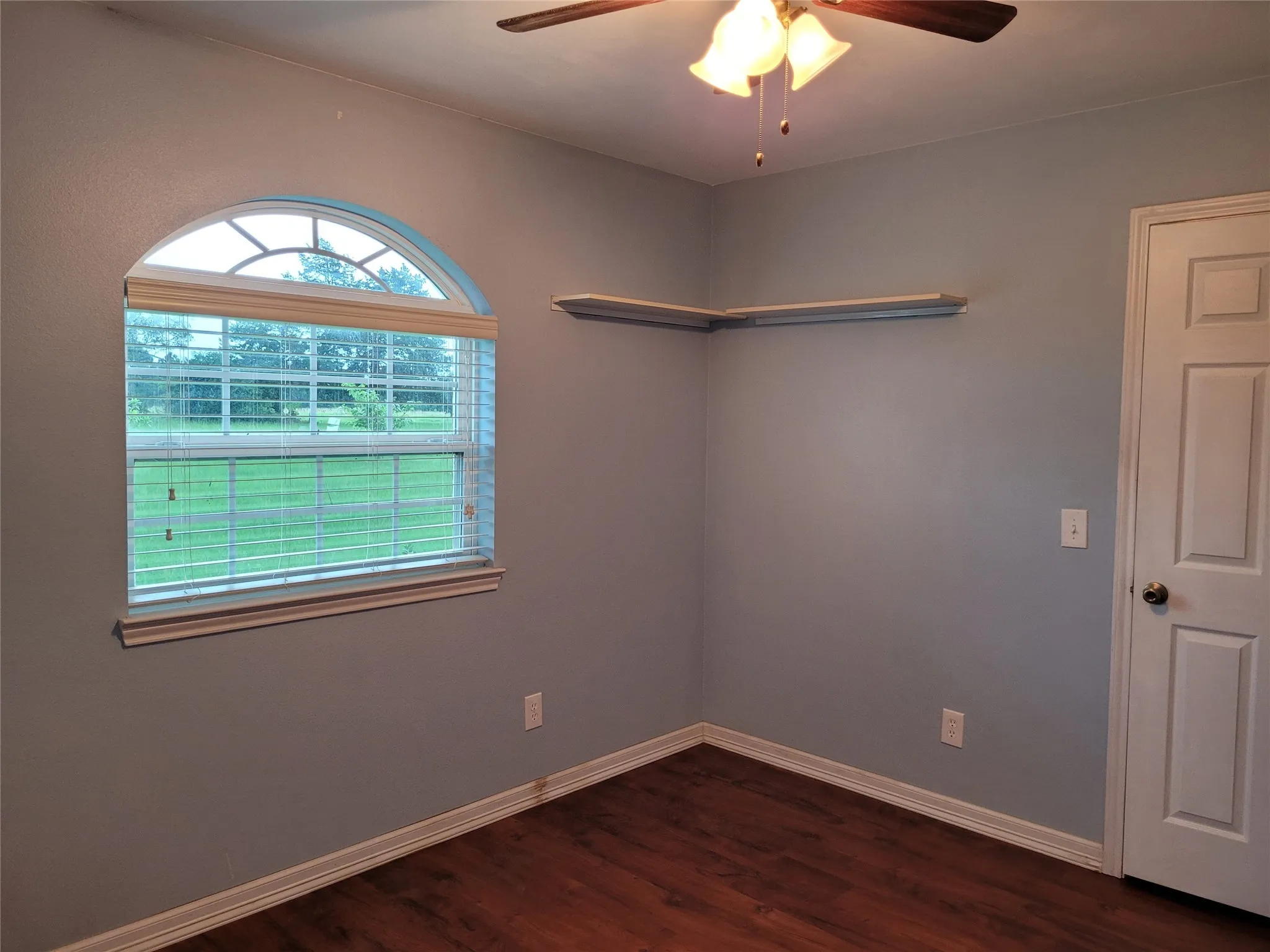 Single Family Residence For Sale in Lamar County , 700 CR 45900, Detroit, Texas 75436, 3 Bedroom, 2 Bathroom, Garage spaces, 1,598 Sqft, built in 2016, Preowned, mls#20999382, Real Estate Agent in Detroit, Homes For Sale in Lamar county, Homes For Sale in Detroit, Realtor in Detroit Texas, Real Estate Brokerage Independent Realty Texas, Luminita Cordes Realtor