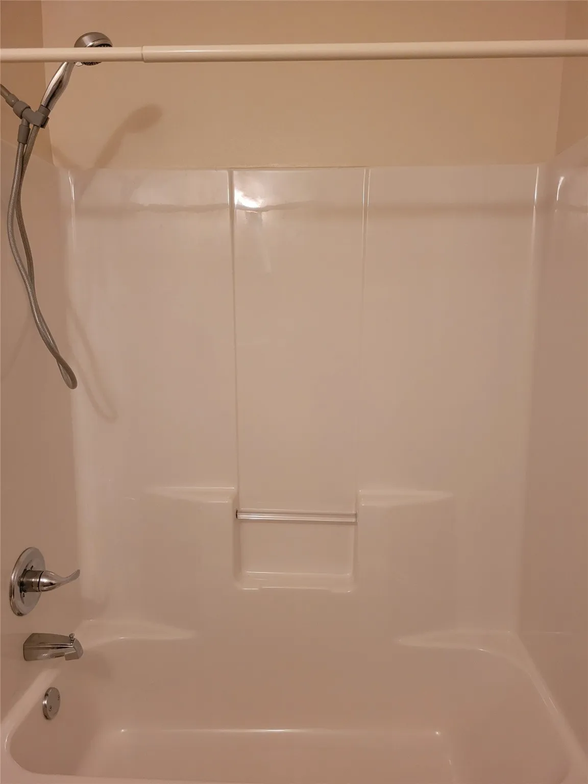 Single Family Residence For Sale in Lamar County , 700 CR 45900, Detroit, Texas 75436, 3 Bedroom, 2 Bathroom, Garage spaces, 1,598 Sqft, built in 2016, Preowned, mls#20999382, Real Estate Agent in Detroit, Homes For Sale in Lamar county, Homes For Sale in Detroit, Realtor in Detroit Texas, Real Estate Brokerage Independent Realty Texas, Luminita Cordes Realtor