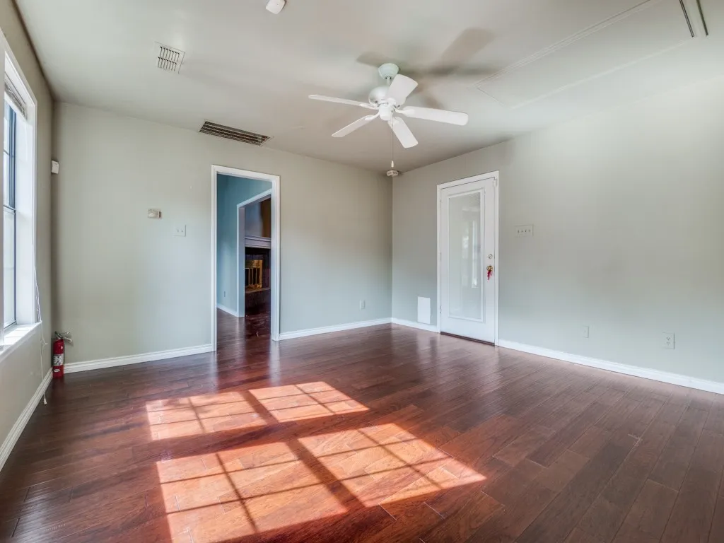Additional square footage addition. Perfect for game room, living space, work out room or 3rd bedroom. Adjacent to second patio.