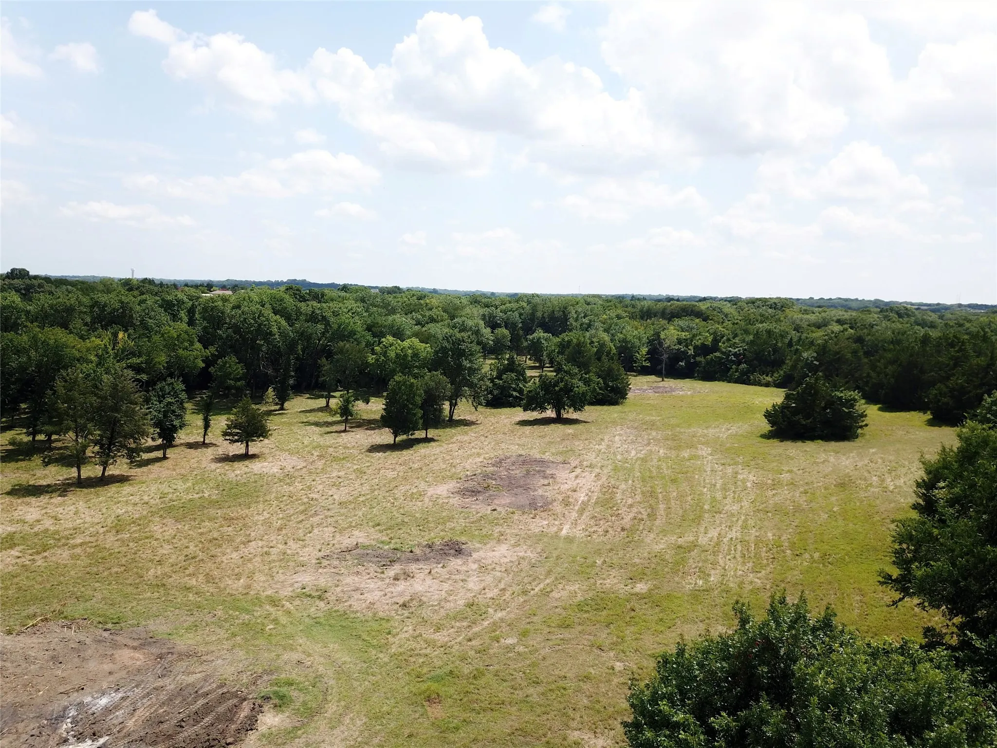 Unimproved Land For Sale in Grayson County , 1800 North Lincoln Park Road Road, Van Alstyne, Texas 75495, 0, 0, Garage spaces, 0 Sqft, built in 0, Price $690,000, mls#20998245, Real Estate Agent in Van Alstyne, Homes For Sale in Grayson county, Homes For Sale in Van Alstyne, Realtor in Van Alstyne Texas, Real Estate Brokerage Independent Realty Texas, Luminita Cordes Realtor