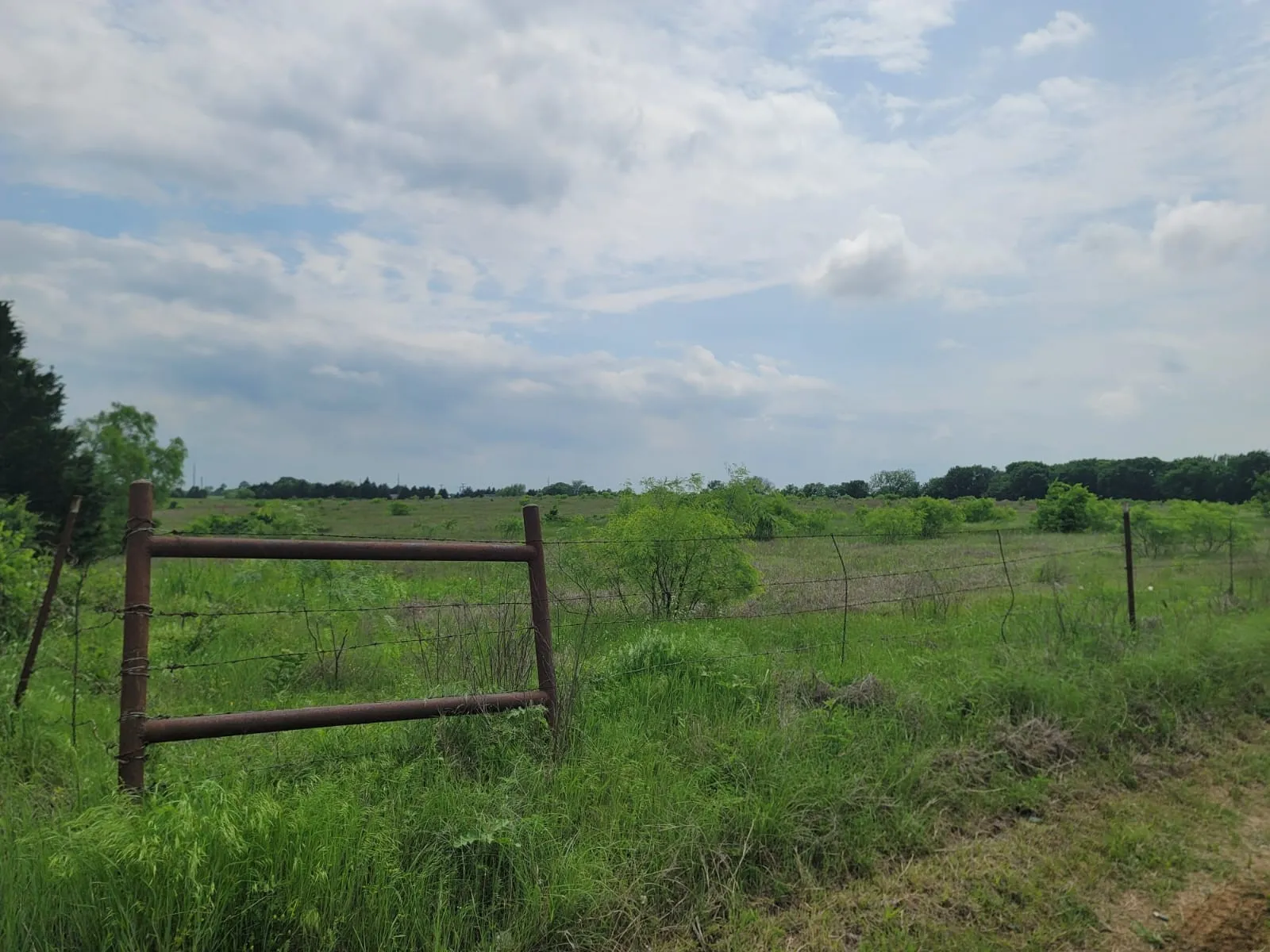 Gate featuring a view of countryside