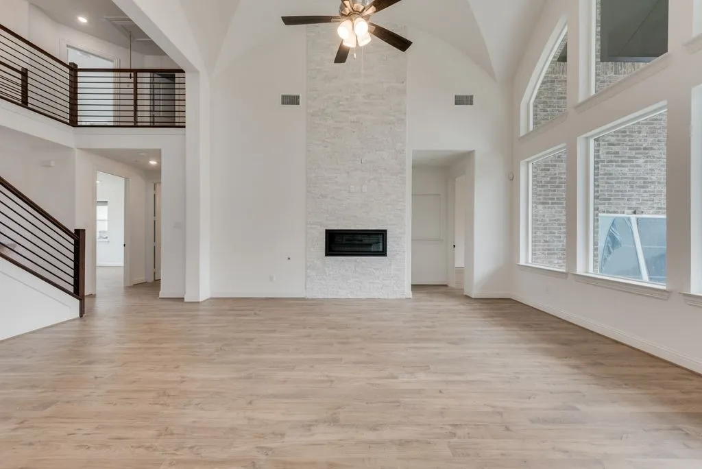 Single Family Residence For Sale in Tarrant County , 7631 Lanier Lane, Grand Prairie, Texas 75054, 5 Bedroom, 4 Bathroom, 2 Garage spaces, 3,927 Sqft, built in 2026, New Construction - Complete, mls#21000440, Real Estate Agent in Grand Prairie, Homes For Sale in Tarrant county, Homes For Sale in Grand Prairie, Realtor in Grand Prairie Texas, Real Estate Brokerage Independent Realty Texas, Luminita Cordes Realtor