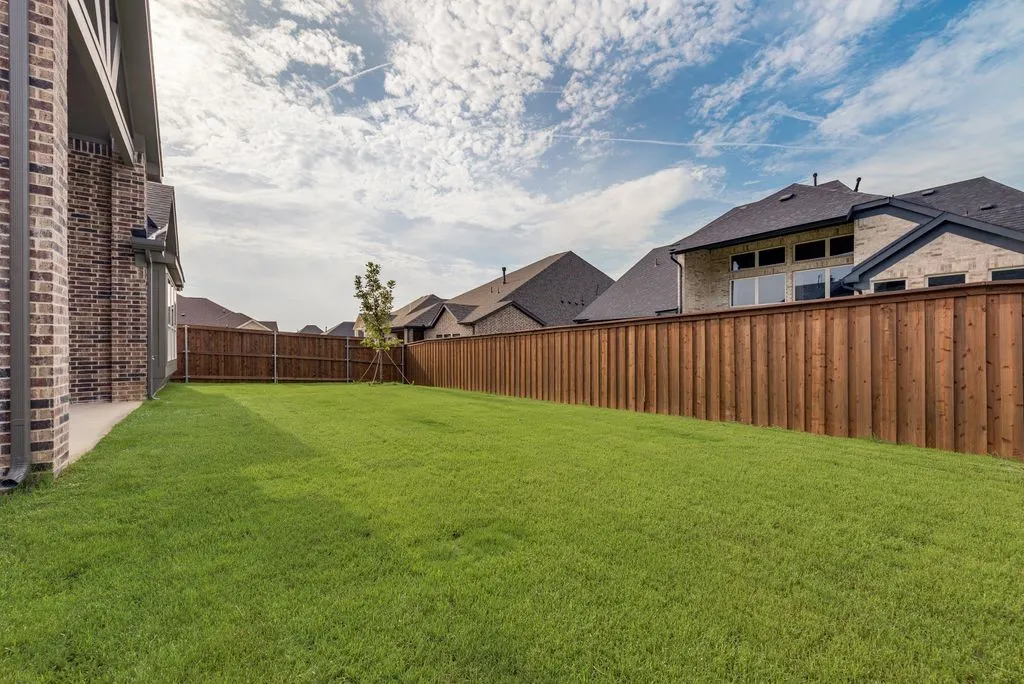 Single Family Residence For Sale in Ellis County , 2606 Seth Drive, Midlothian, Texas 76065, 4 Bedroom, 4 Bathroom, 2 Garage spaces, 2,990 Sqft, built in 2026, New Construction - Complete, mls#21000555, Real Estate Agent in Midlothian, Homes For Sale in Ellis county, Homes For Sale in Midlothian, Realtor in Midlothian Texas, Real Estate Brokerage Independent Realty Texas, Luminita Cordes Realtor