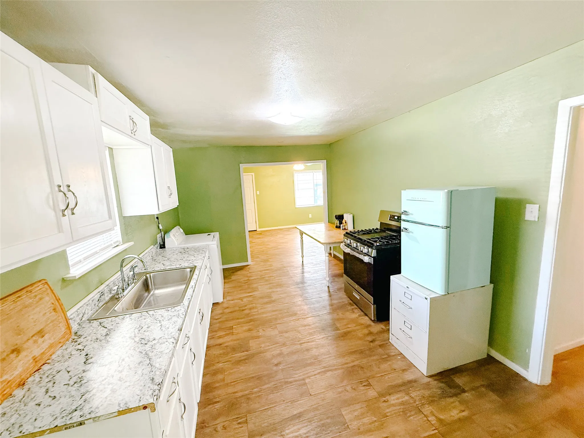 Single Family Residence For Sale in Mc Lennan County , 713 Dunbar Avenue, Waco, Texas 76704, 3 Bedrooms, 1 Bathroom, Garage spaces, 1,212 Sqft, built in 1964, Price $137,000, mls#21000563, Real Estate Agent in Waco, Homes For Sale in Mc Lennan county, Homes For Sale in Waco, Realtor in Waco Texas, Real Estate Brokerage Independent Realty Texas, Luminita Cordes Realtor