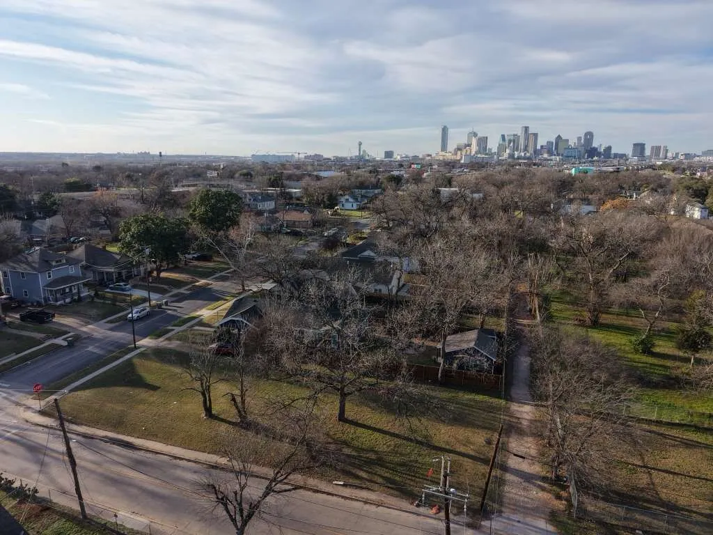 Improved Land For Sale in Dallas County , 3636 Wendelkin Street, Dallas, Texas 75215, 0, 0, Garage spaces, 0 Sqft, built in 0, Price $119,000, mls#21000795, Real Estate Agent in Dallas, Homes For Sale in Dallas county, Homes For Sale in Dallas, Realtor in Dallas Texas, Real Estate Brokerage Independent Realty Texas, Luminita Cordes Realtor
