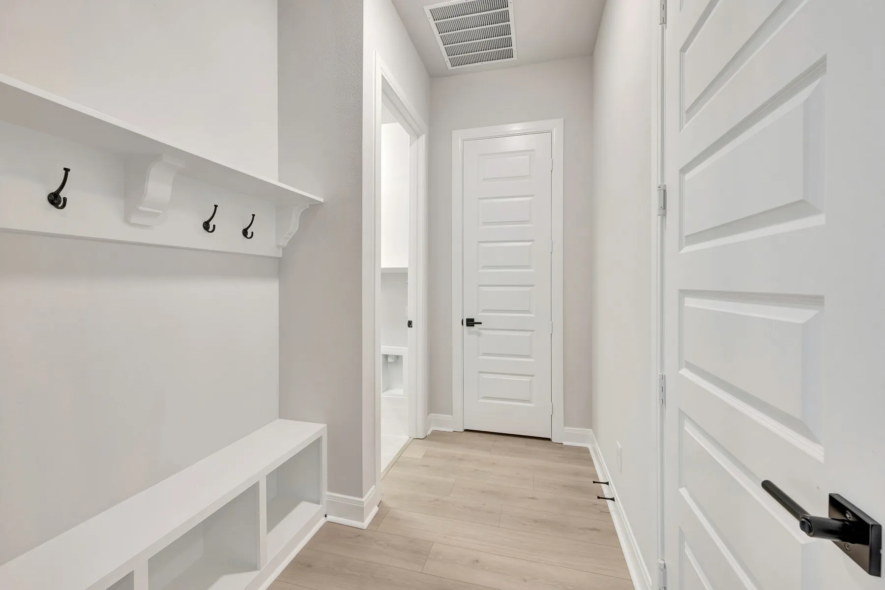 Single Family Residence For Sale in Ellis County , 741 Shinnery Oak Way, Waxahachie, Texas 75165, 3 Bedroom, 3 Bathroom, 3 Garage spaces, 2,864 Sqft, built in 2025, New Construction - Incomplete, mls#21004237, Real Estate Agent in Waxahachie, Homes For Sale in Ellis county, Homes For Sale in Waxahachie, Realtor in Waxahachie Texas, Real Estate Brokerage Independent Realty Texas, Luminita Cordes Realtor