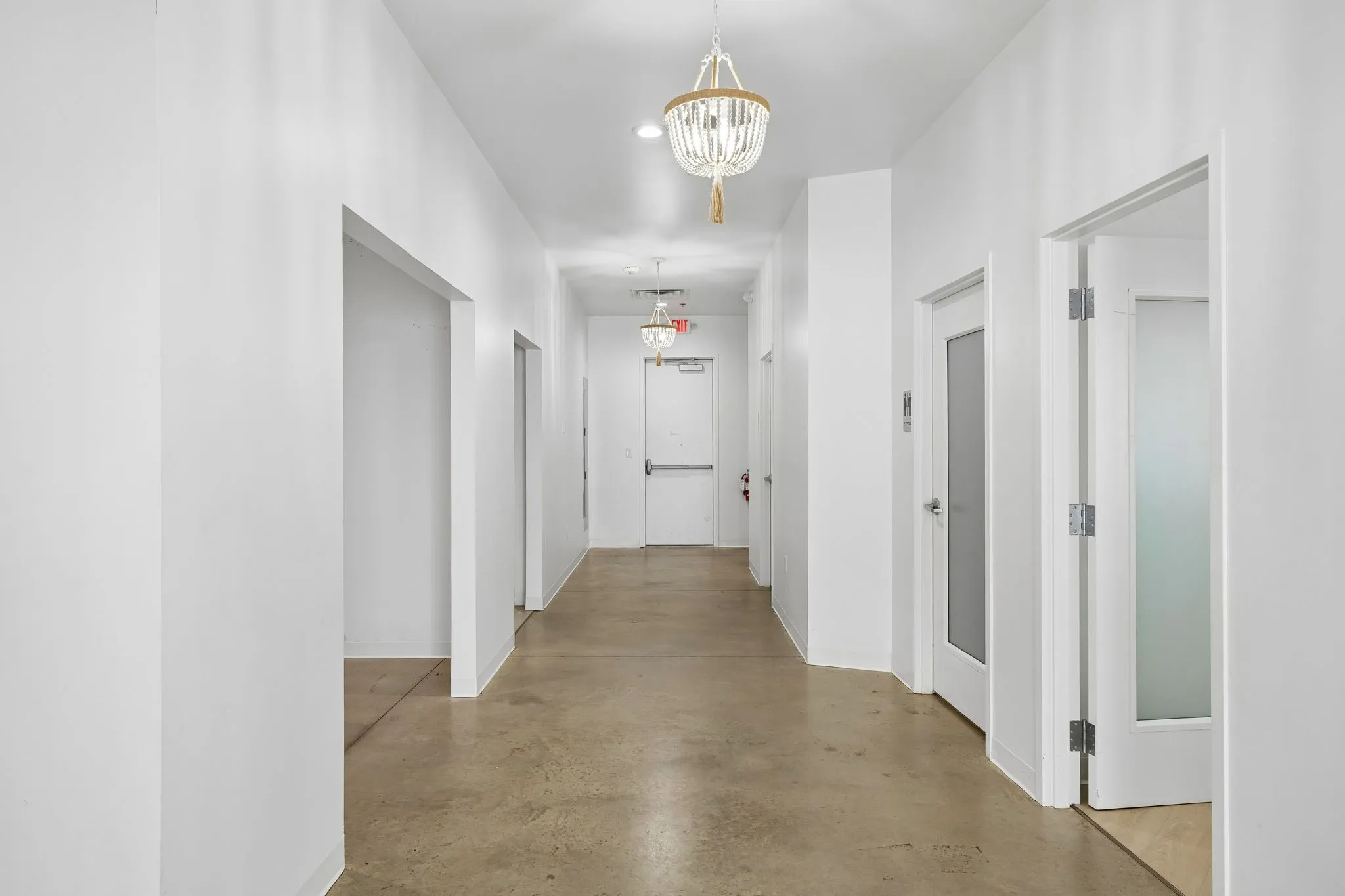 Retail For Rent in Denton County , 400 S Oak 160, Roanoke, Texas 76262, 0, 0, Garage spaces, 0 Sqft, built in 2019, Preowned, Price $31, mls#20994328, Real Estate Agent in Roanoke, Homes For Rent in Denton county, Homes For Rent in Roanoke, Realtor in Roanoke Texas, Real Estate Brokerage Independent Realty Texas, Luminita Cordes Realtor