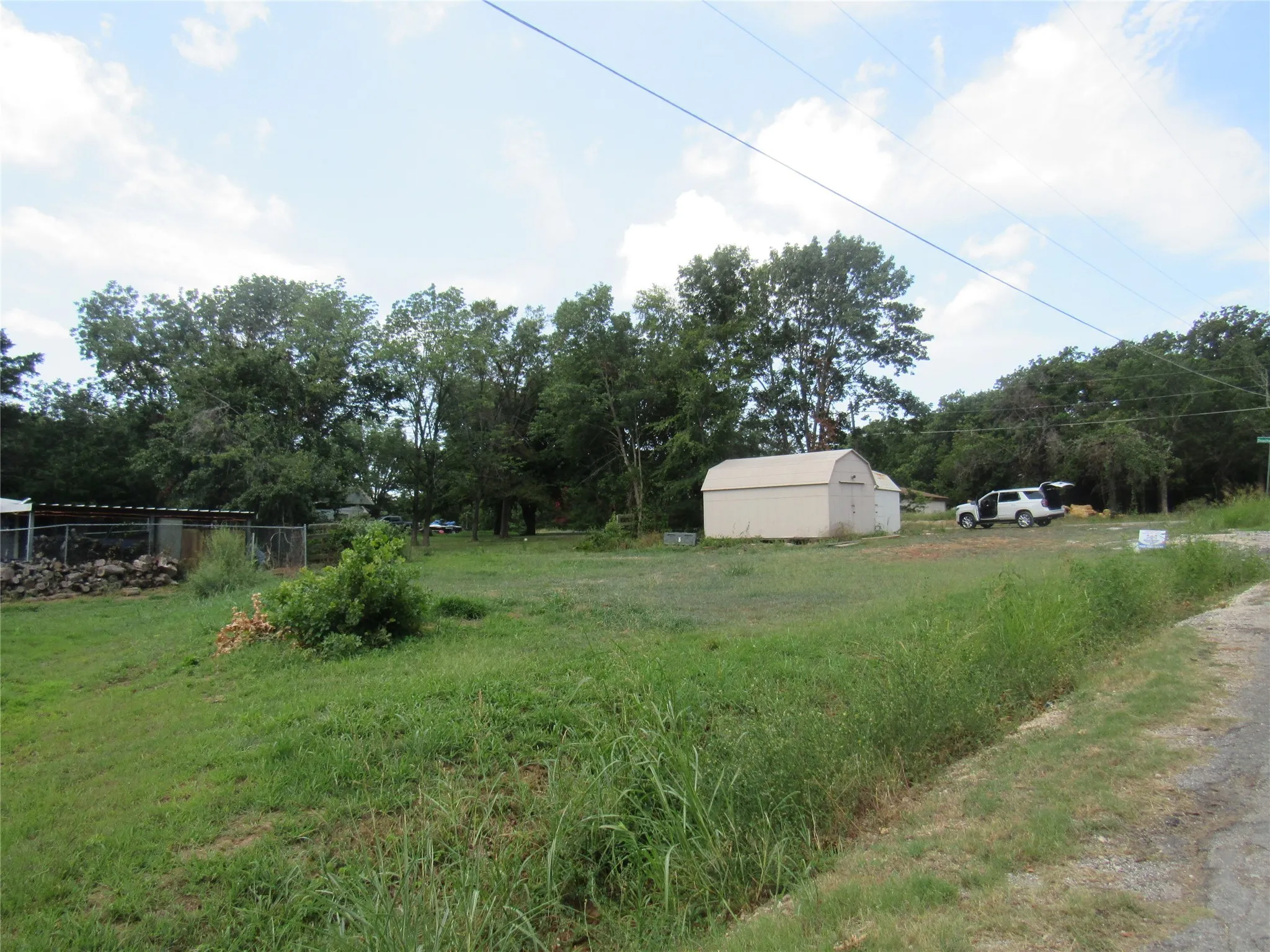 Unimproved Land For Sale in Grayson County , TBD BEACHVIEW Circle, Pottsboro, Texas 75076, 0, 0, Garage spaces, 0 Sqft, built in 0, Price $199,000, mls#21000356, Real Estate Agent in Pottsboro, Homes For Sale in Grayson county, Homes For Sale in Pottsboro, Realtor in Pottsboro Texas, Real Estate Brokerage Independent Realty Texas, Luminita Cordes Realtor