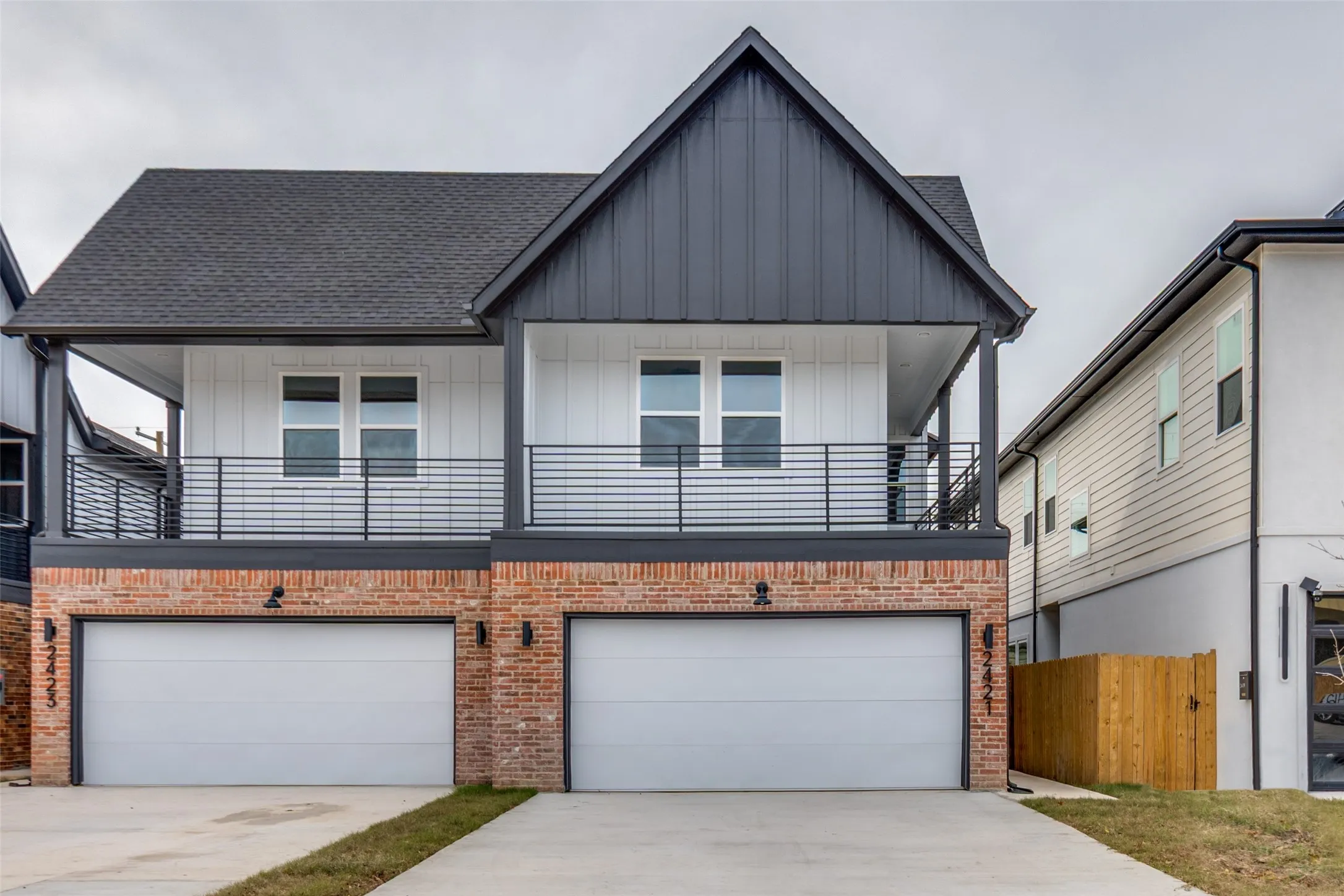 Single Family Residence For Sale in Dallas County , 2414 Merlin Street, Dallas, Texas 75215, 3 Bedroom, 3 Bathroom, 2 Garage spaces, 1,832 Sqft, built in 2025, New Construction - Incomplete, mls#21004726, Real Estate Agent in Dallas, Homes For Sale in Dallas county, Homes For Sale in Dallas, Realtor in Dallas Texas, Real Estate Brokerage Independent Realty Texas, Luminita Cordes Realtor