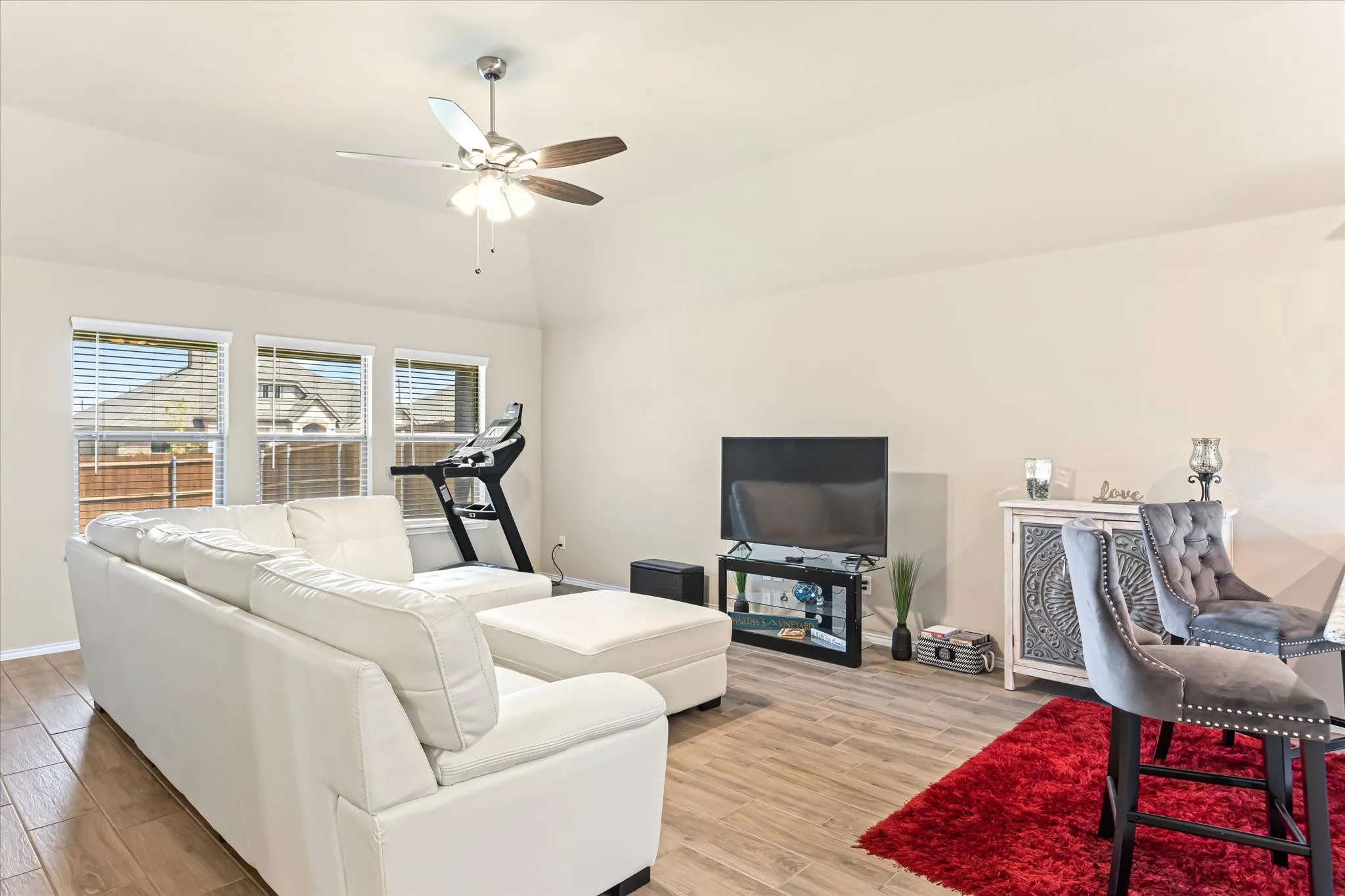 Super spacious living room