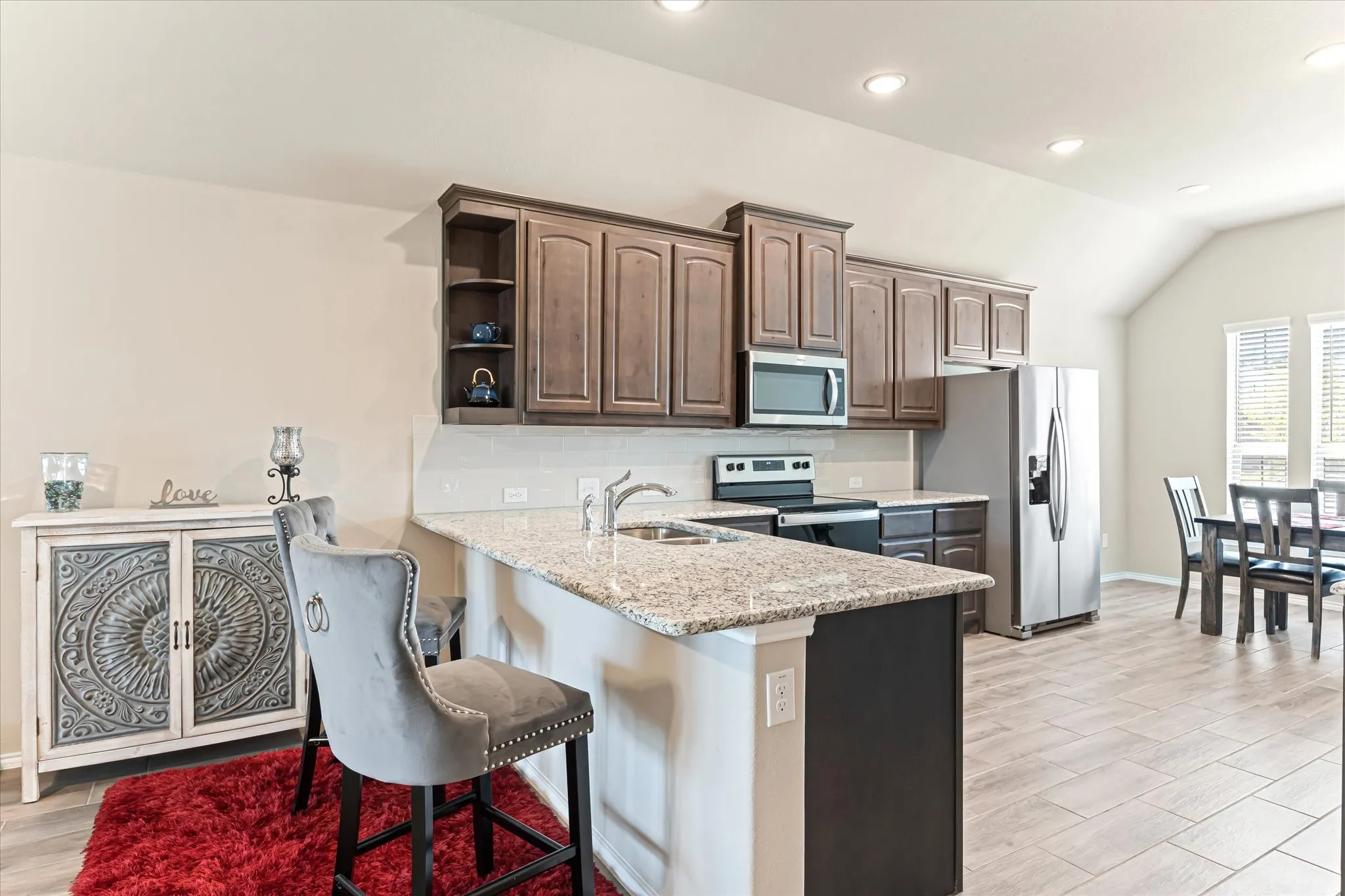 Single Family Residence For Sale in Johnson County , 529 Lela Circle, Keene, Texas 76059, 3 Bedrooms, 2 Bathrooms, 2 Garage spaces, 1,675 Sqft, built in 2022, Preowned, Price $309,500, mls#21004512, Real Estate Agent in Keene, Homes For Sale in Johnson county, Homes For Sale in Keene, Realtor in Keene Texas, Real Estate Brokerage Independent Realty Texas, Luminita Cordes Realtor